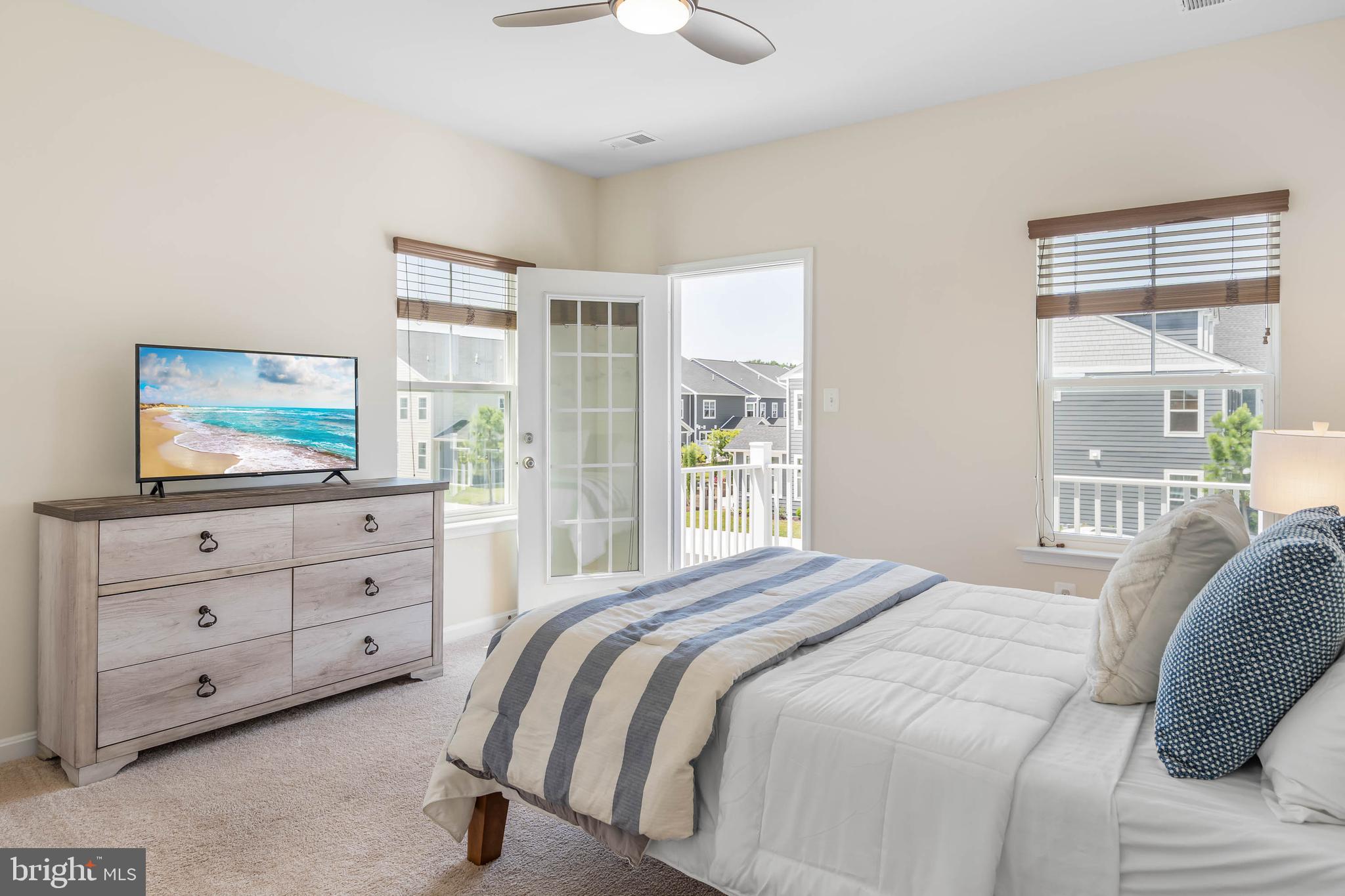 21445 SWEETWATER SQUARE