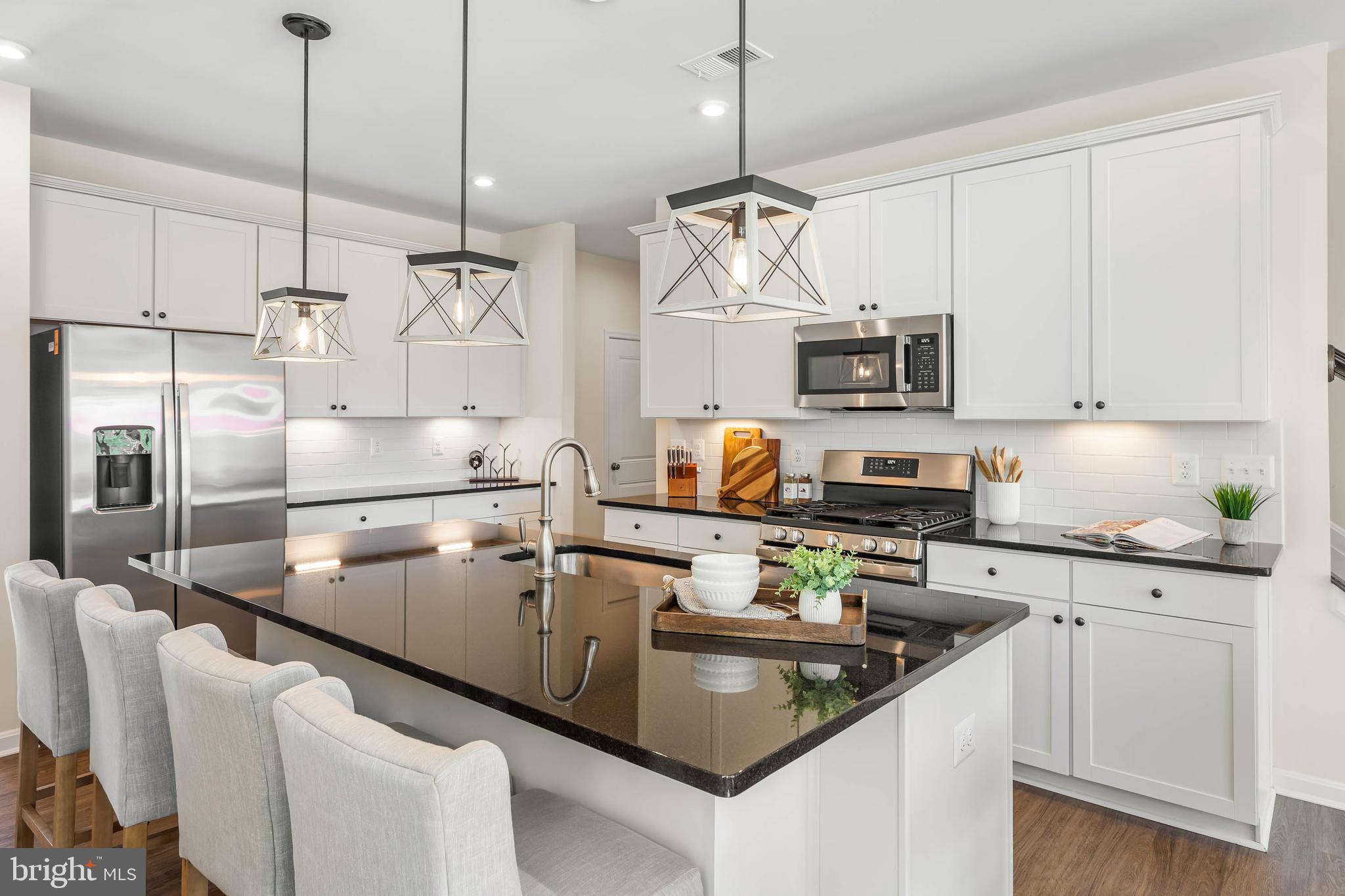 21445 SWEETWATER SQUARE