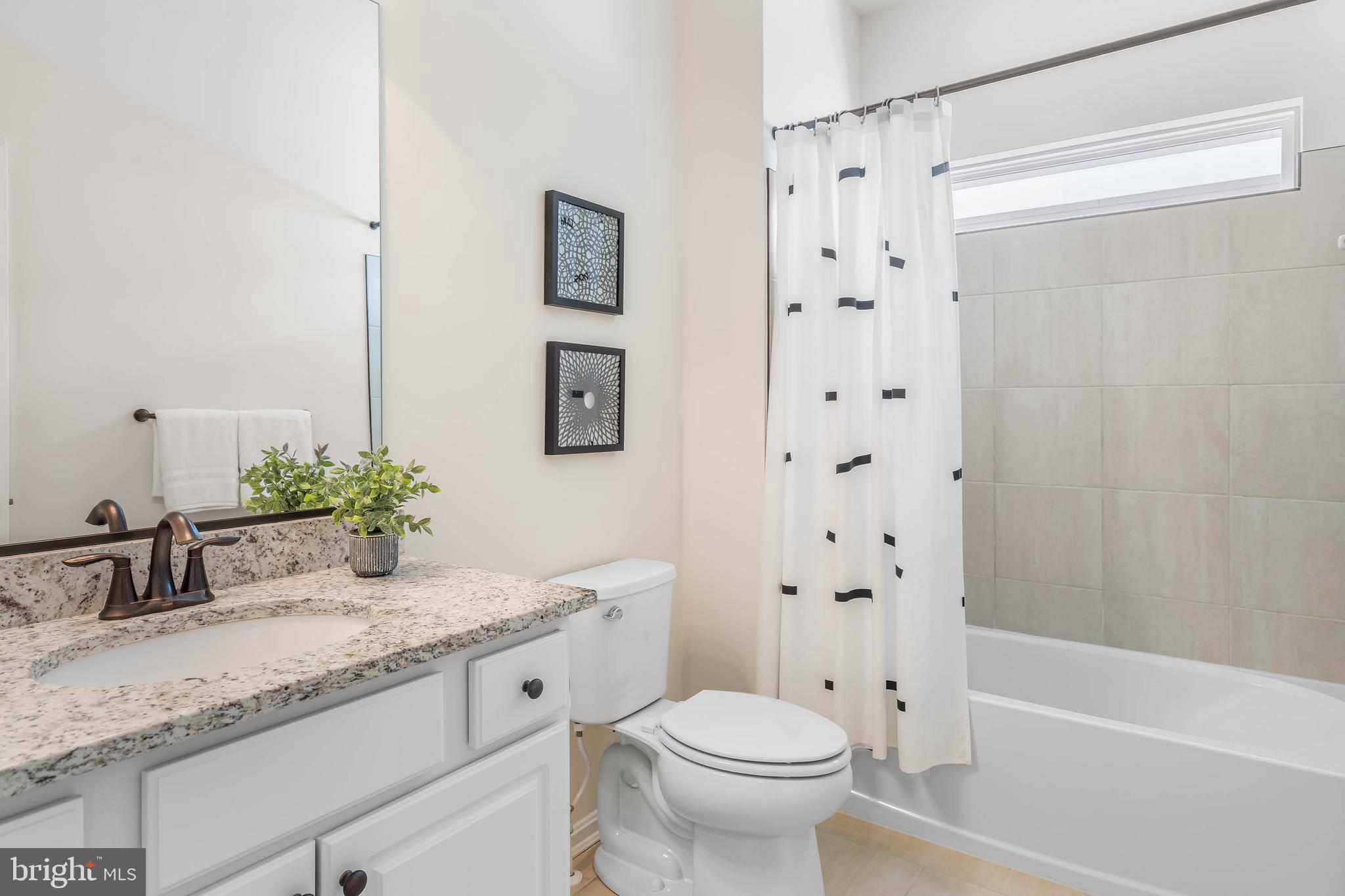 21445 SWEETWATER SQUARE