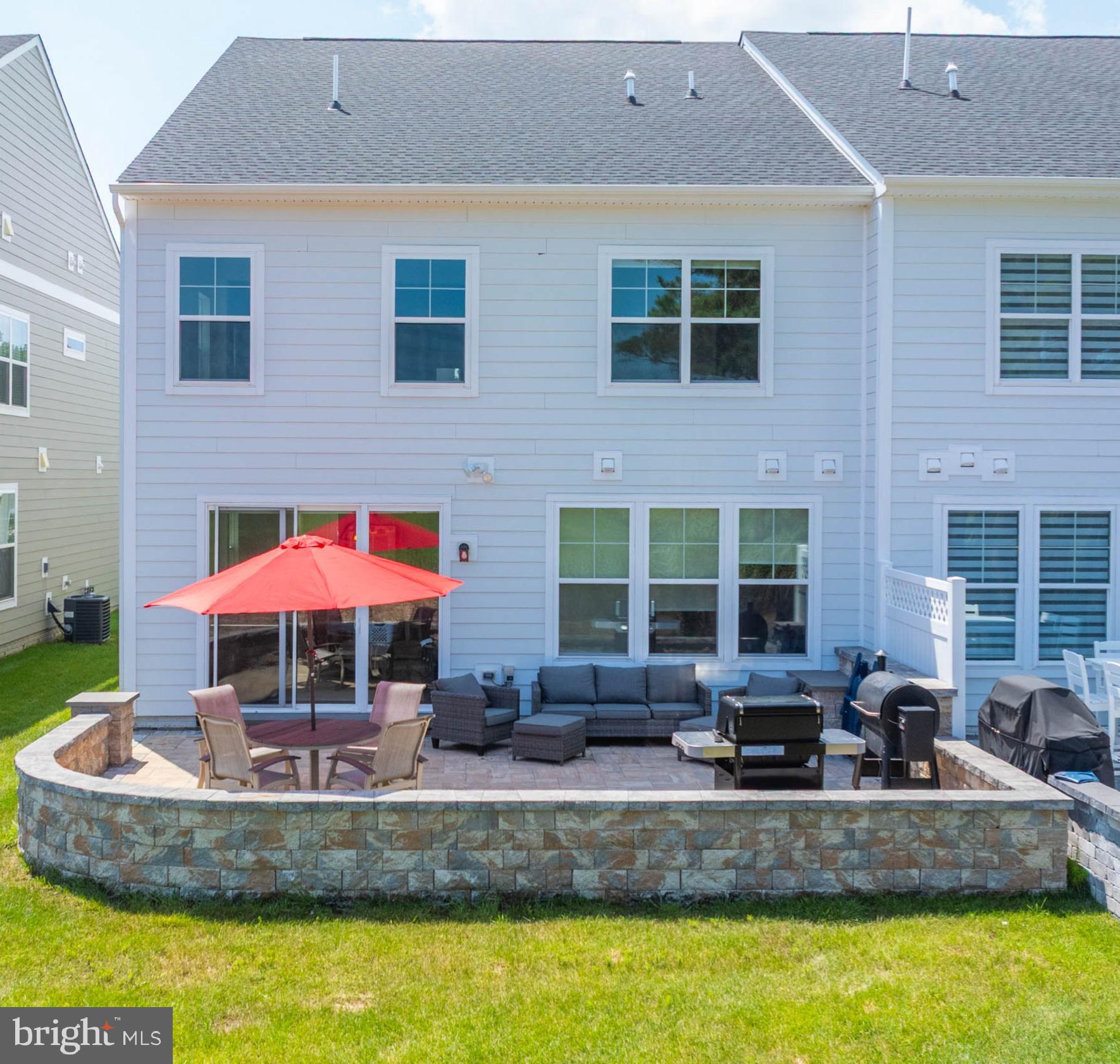 21445 SWEETWATER SQUARE