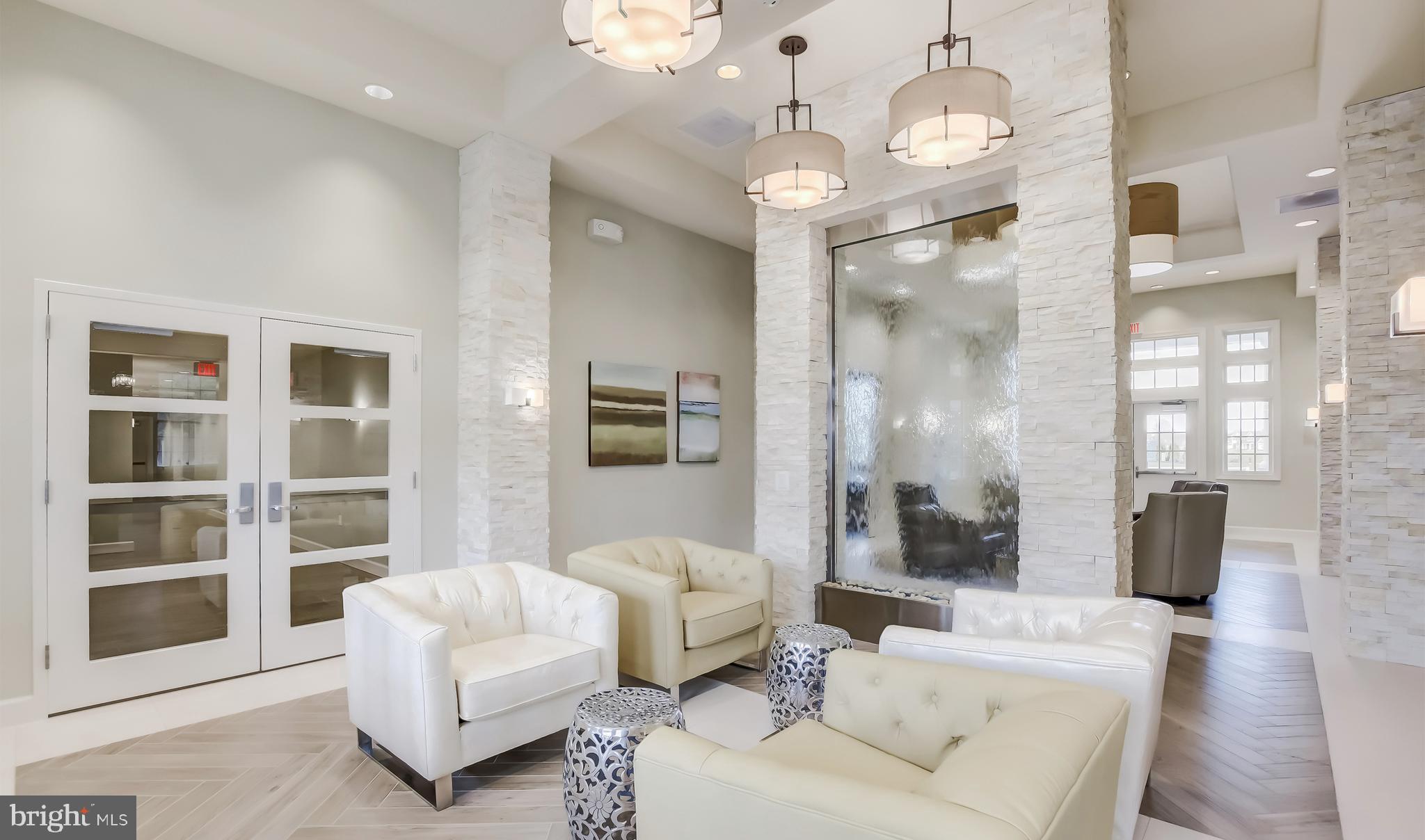 36084 NANTASKET AVENUE