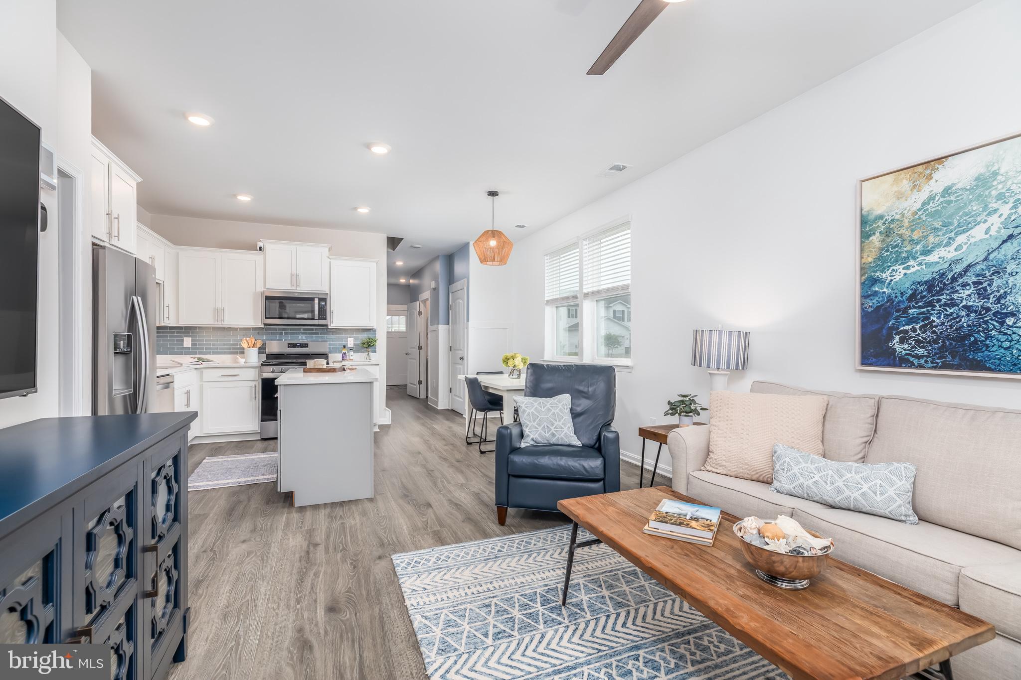 36084 NANTASKET AVENUE