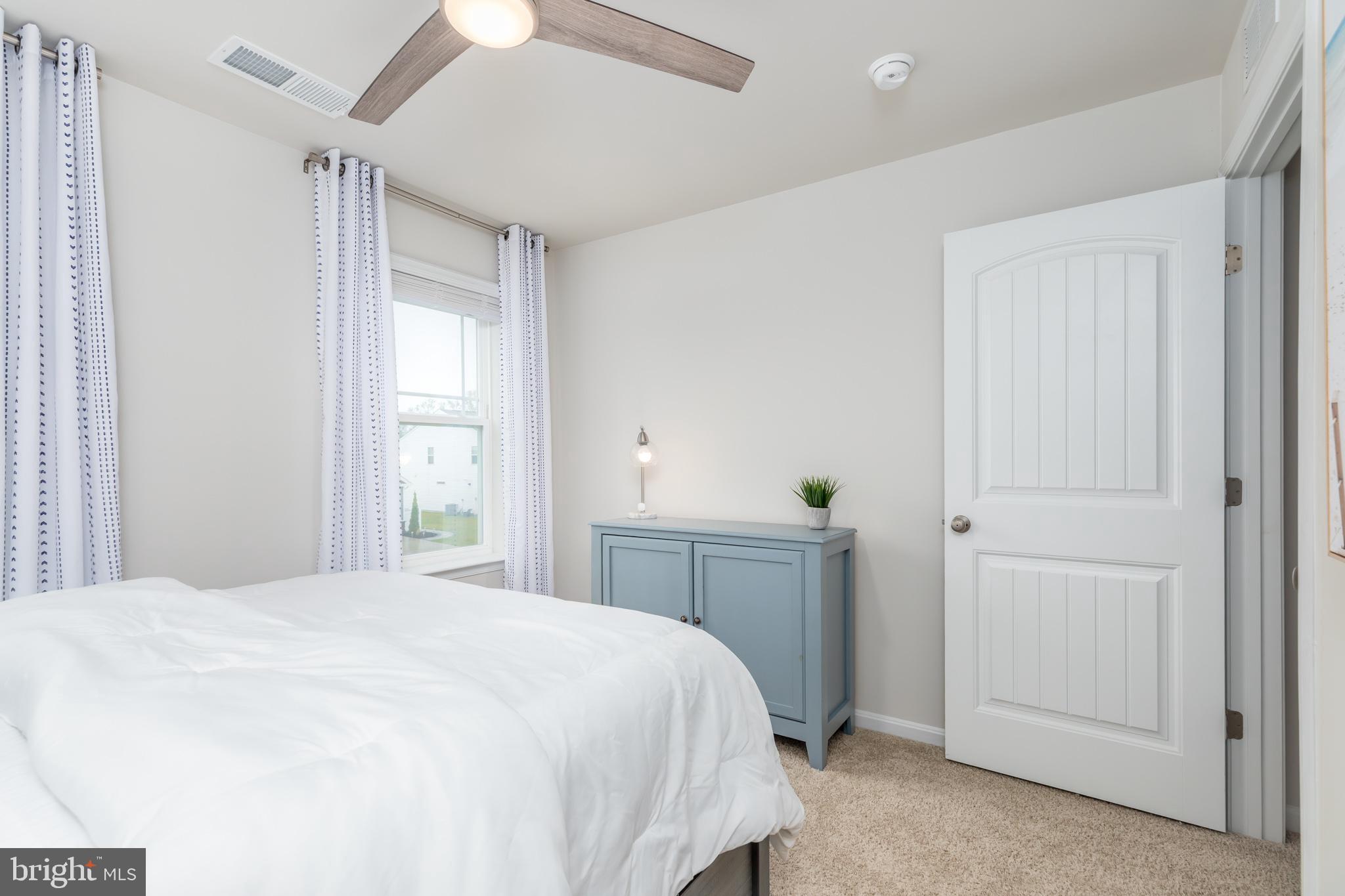 36084 NANTASKET AVENUE