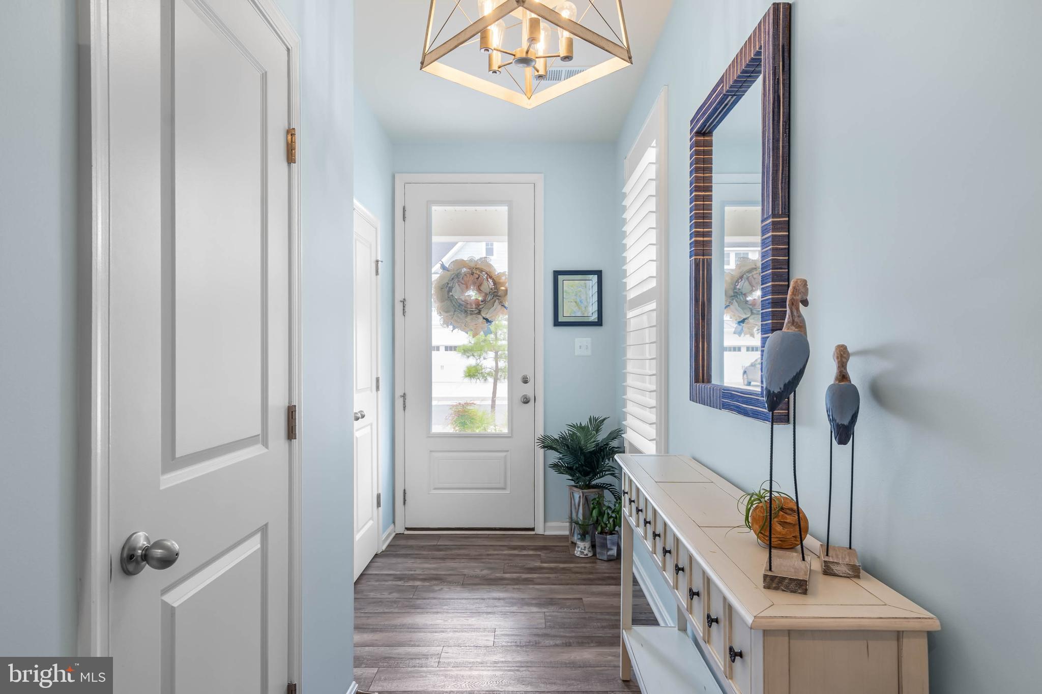 21415 SWEETWATER SQUARE