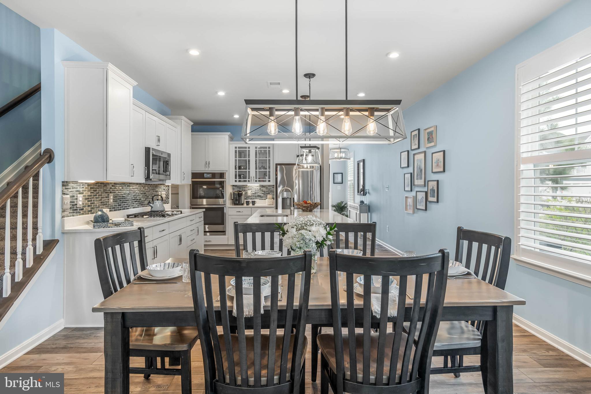 21415 SWEETWATER SQUARE