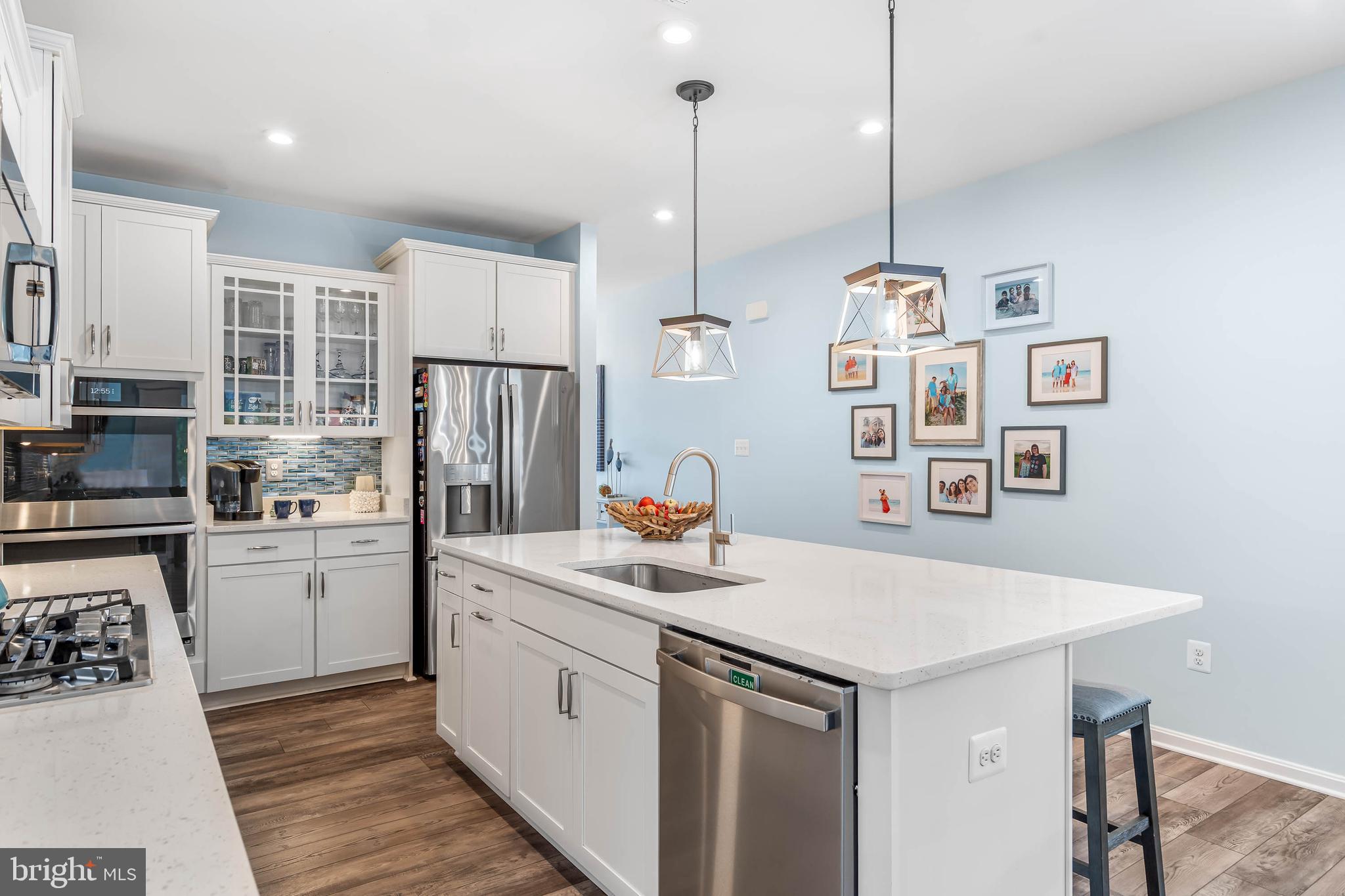 21415 SWEETWATER SQUARE