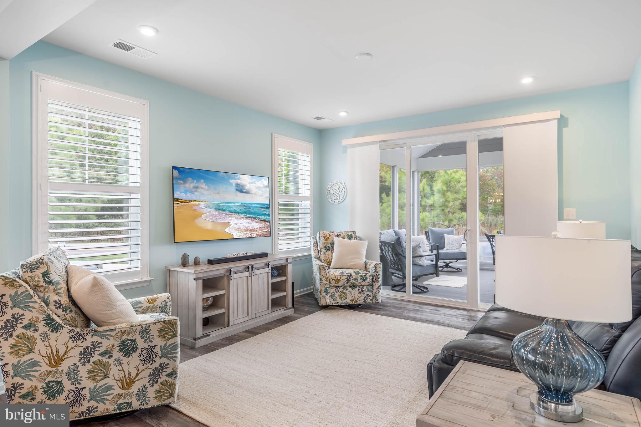 21415 SWEETWATER SQUARE