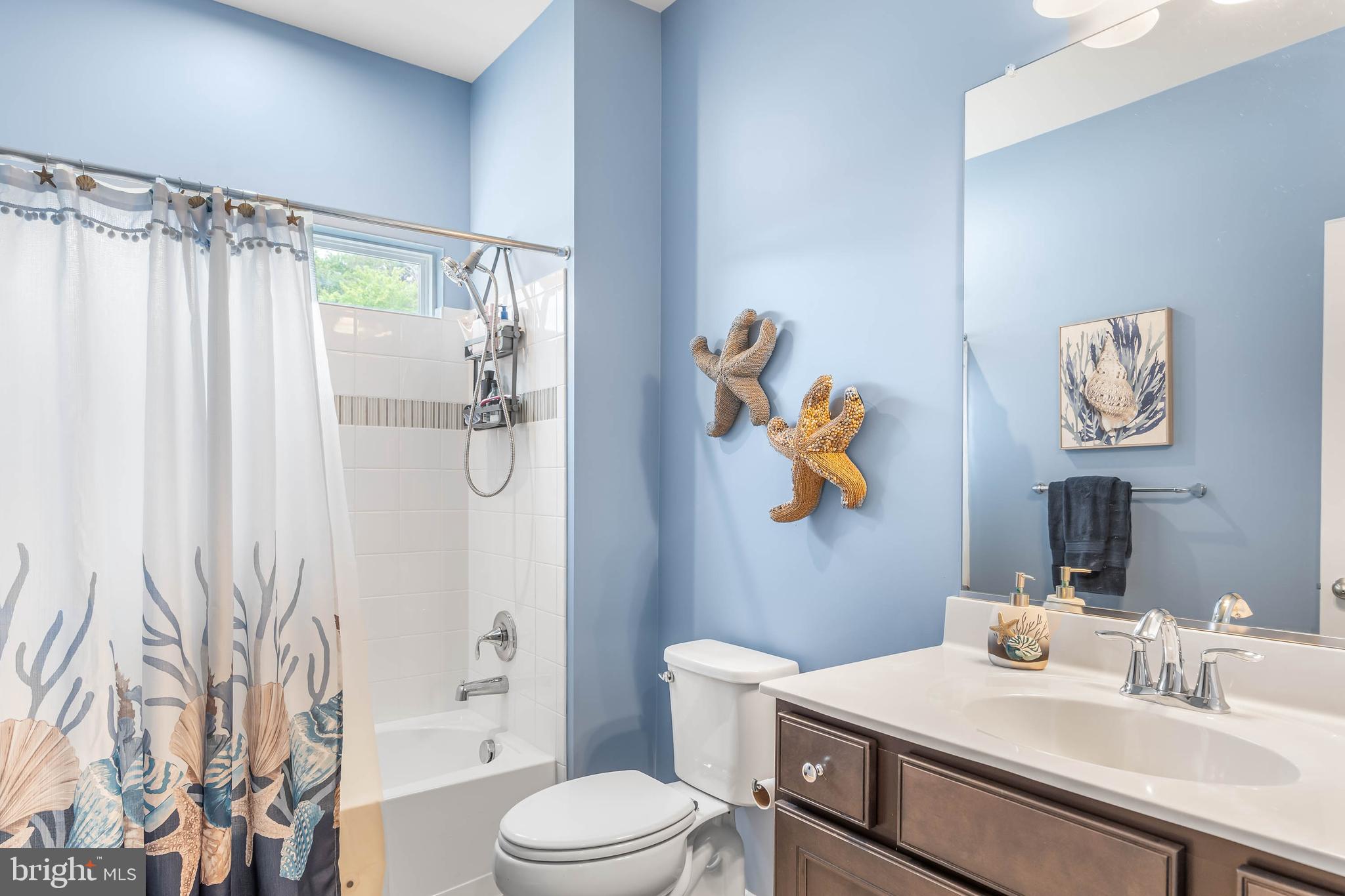 21415 SWEETWATER SQUARE