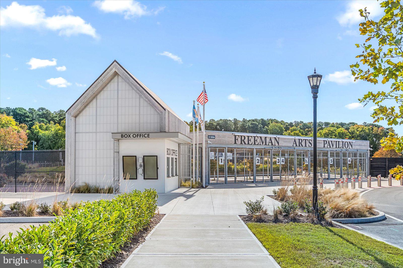 21415 SWEETWATER SQUARE