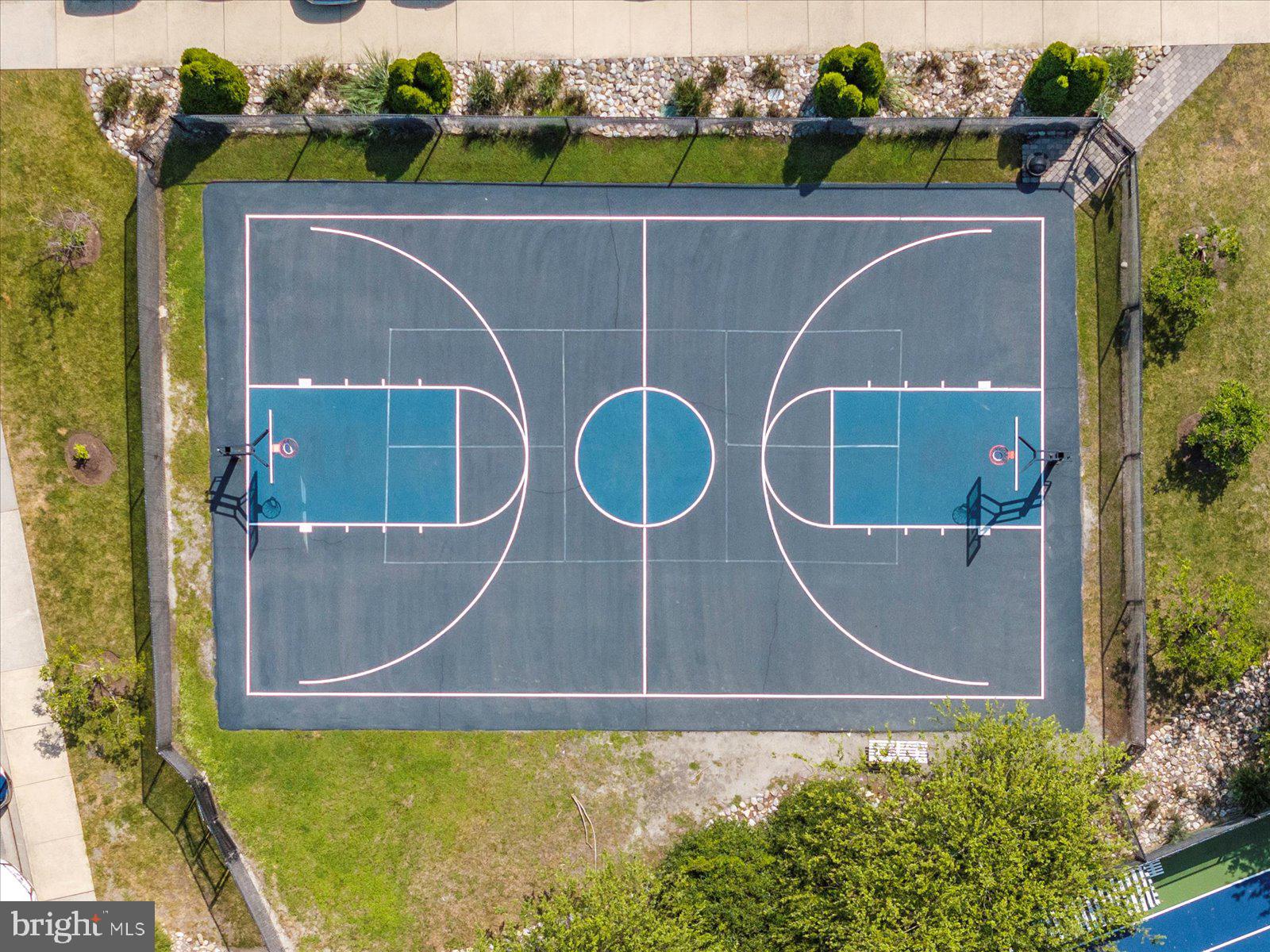 21415 SWEETWATER SQUARE