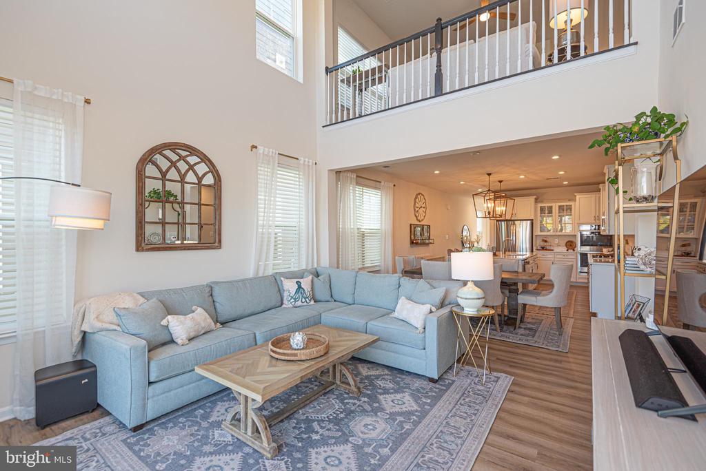 21429 SWEETWATER SQUARE