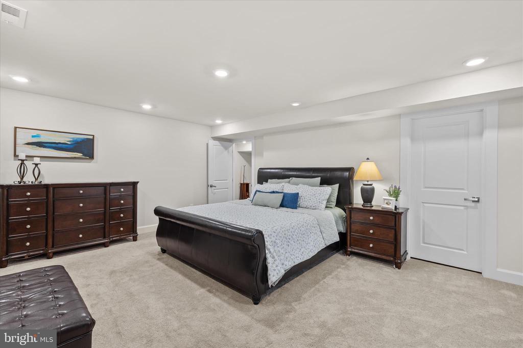 33649 STONINGTON DRIVE