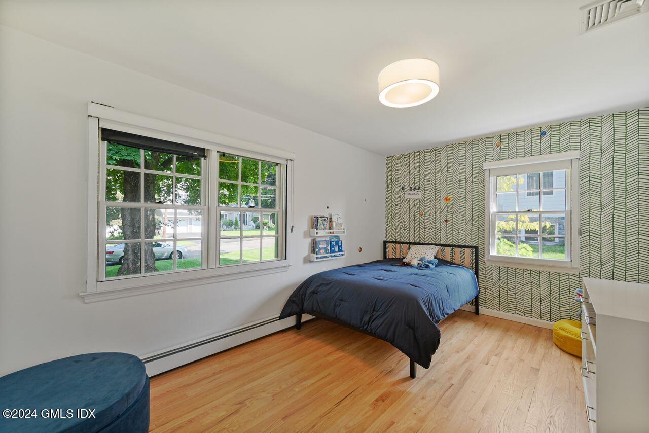 12 Cross Ridge Drive