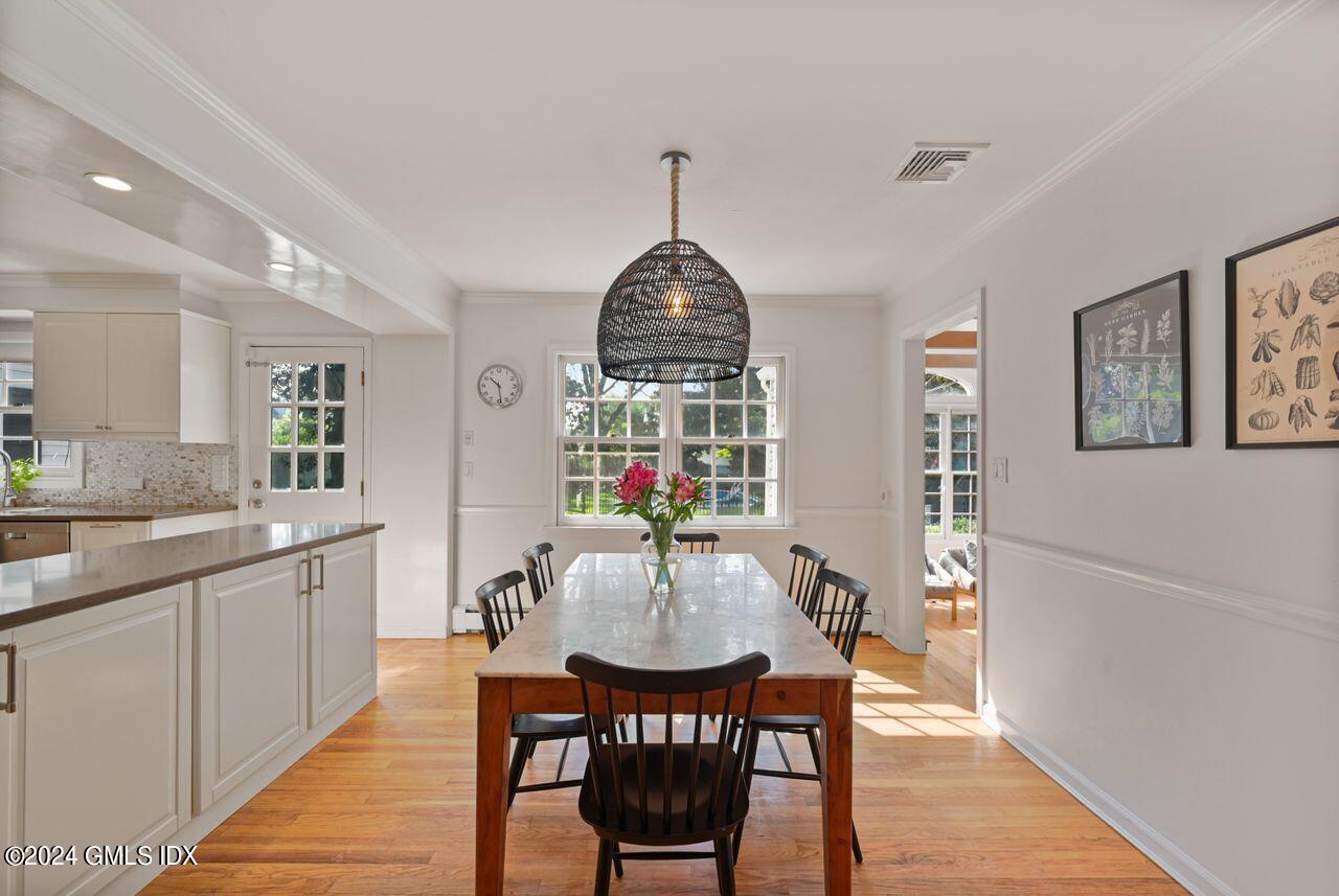 12 Cross Ridge Drive