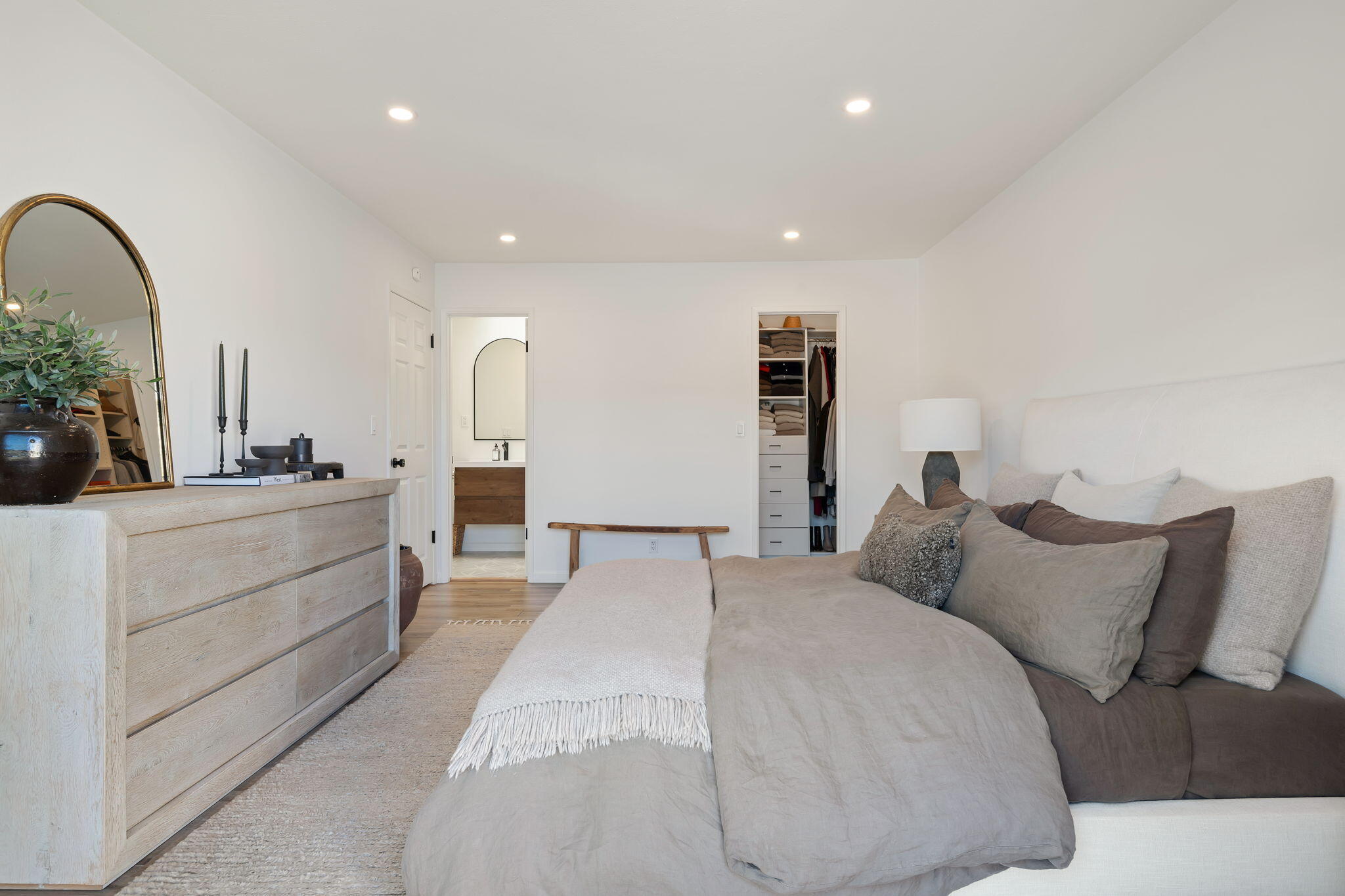 4750 Calle Camarada, SANTA BARBARA