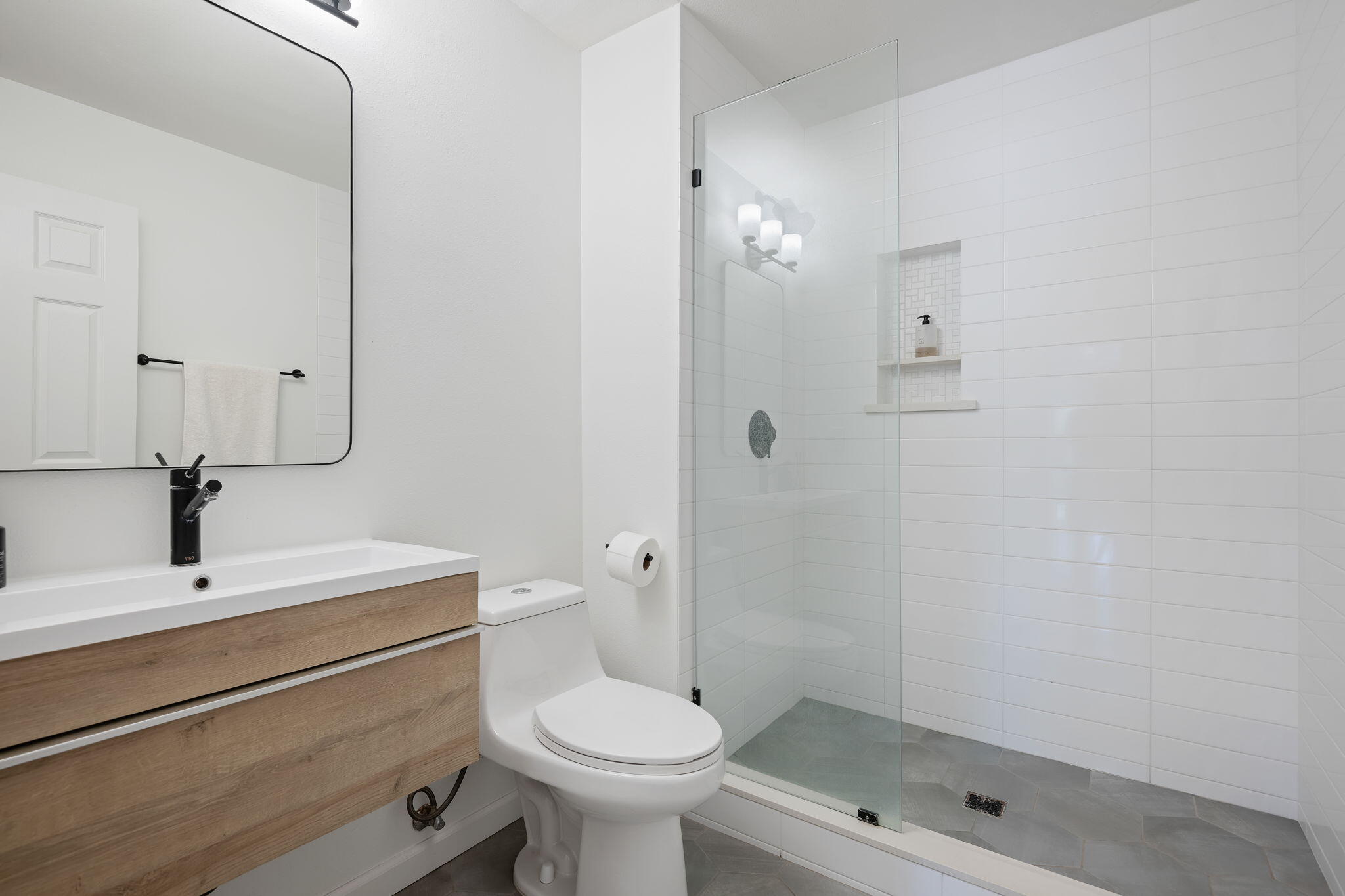 4750 Calle Camarada, SANTA BARBARA