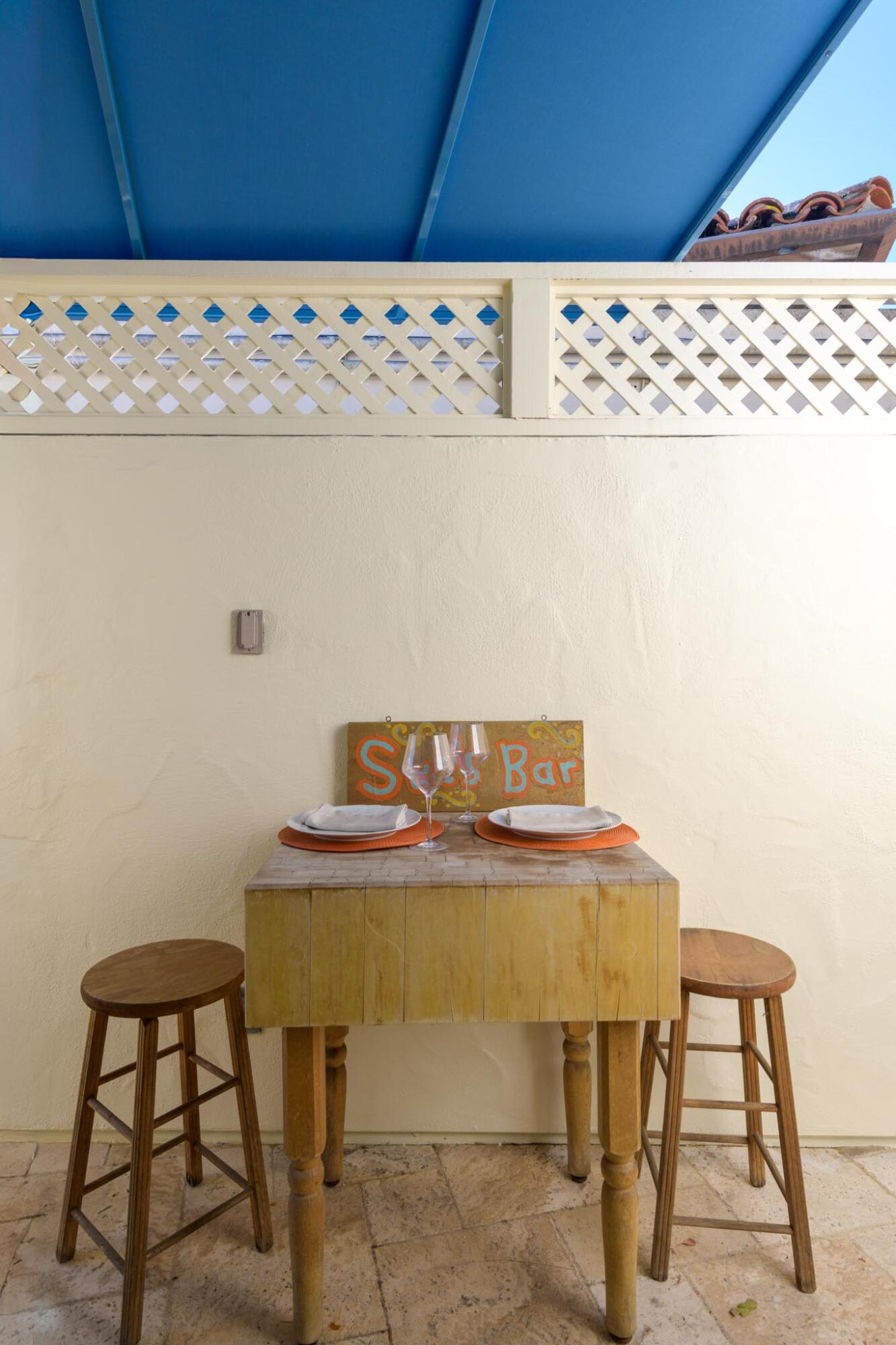 526 San Ysidro Road A