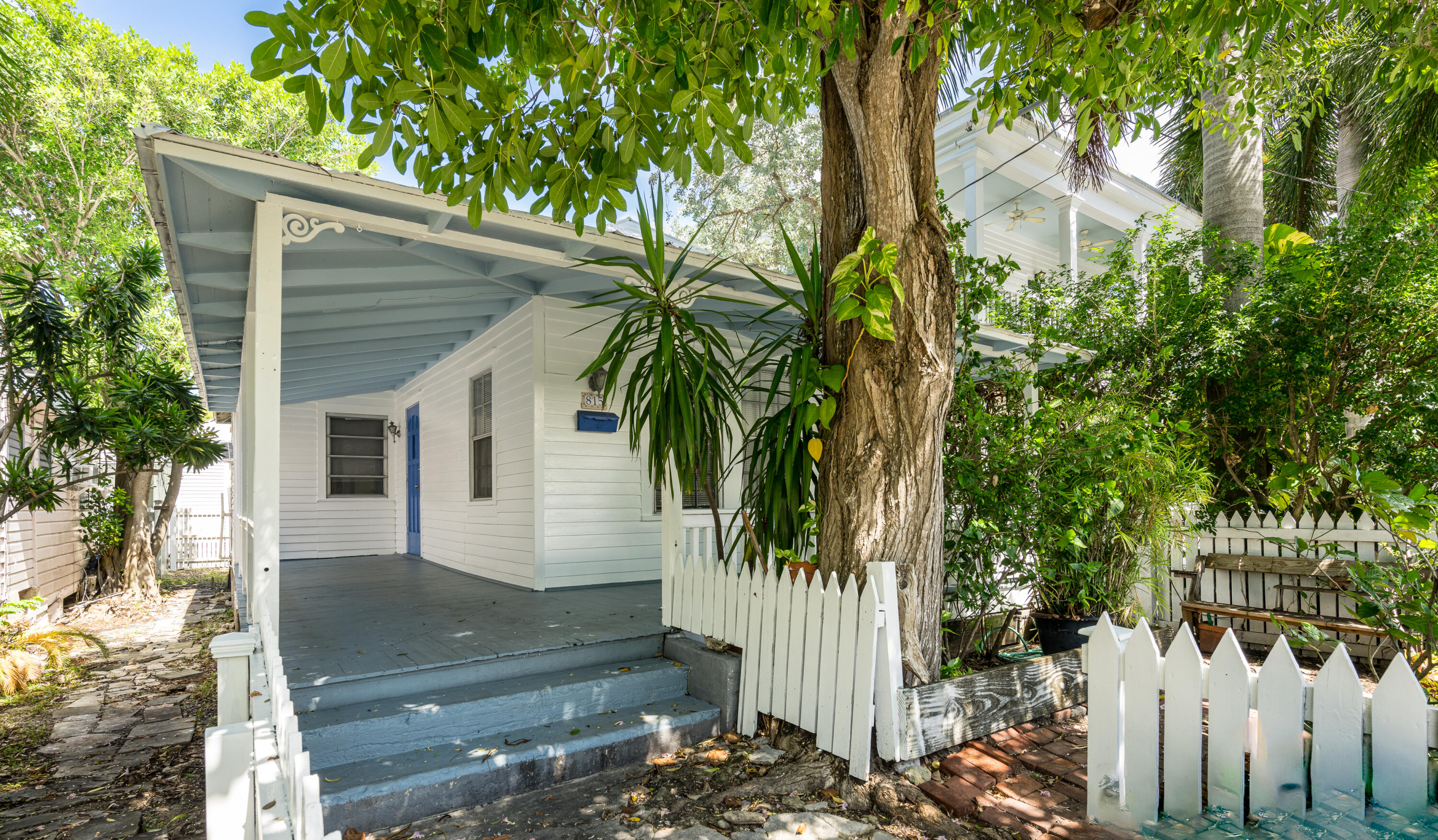 815 Eaton Street