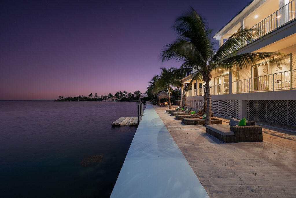 9 Bay Drive