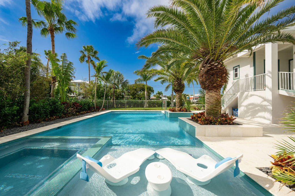 9 Bay Drive