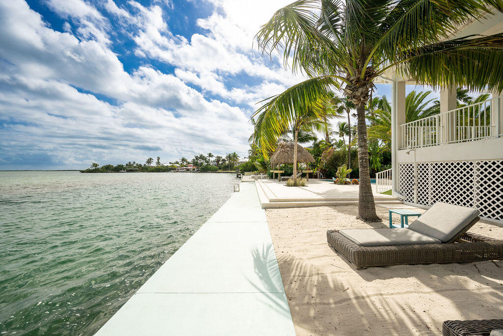 9 Bay Drive