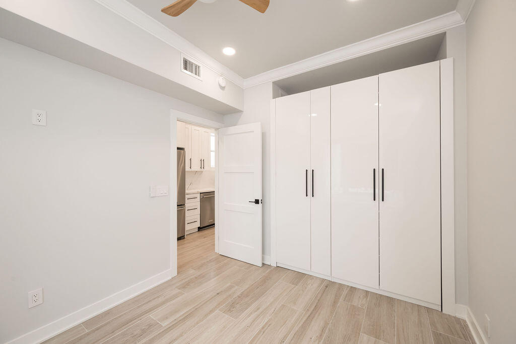 1125 Margaret Street 2