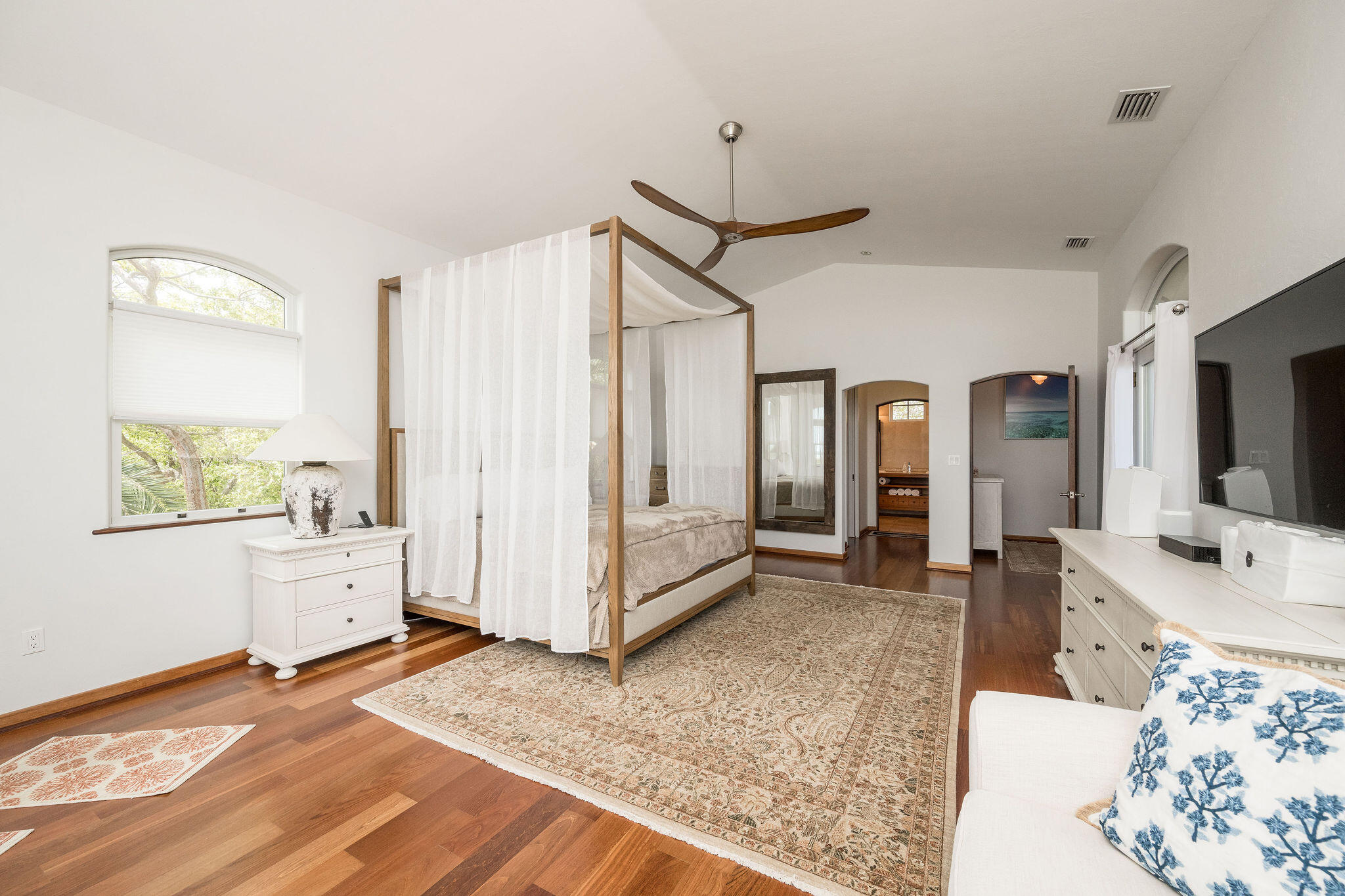 37 Cannon Royal Drive