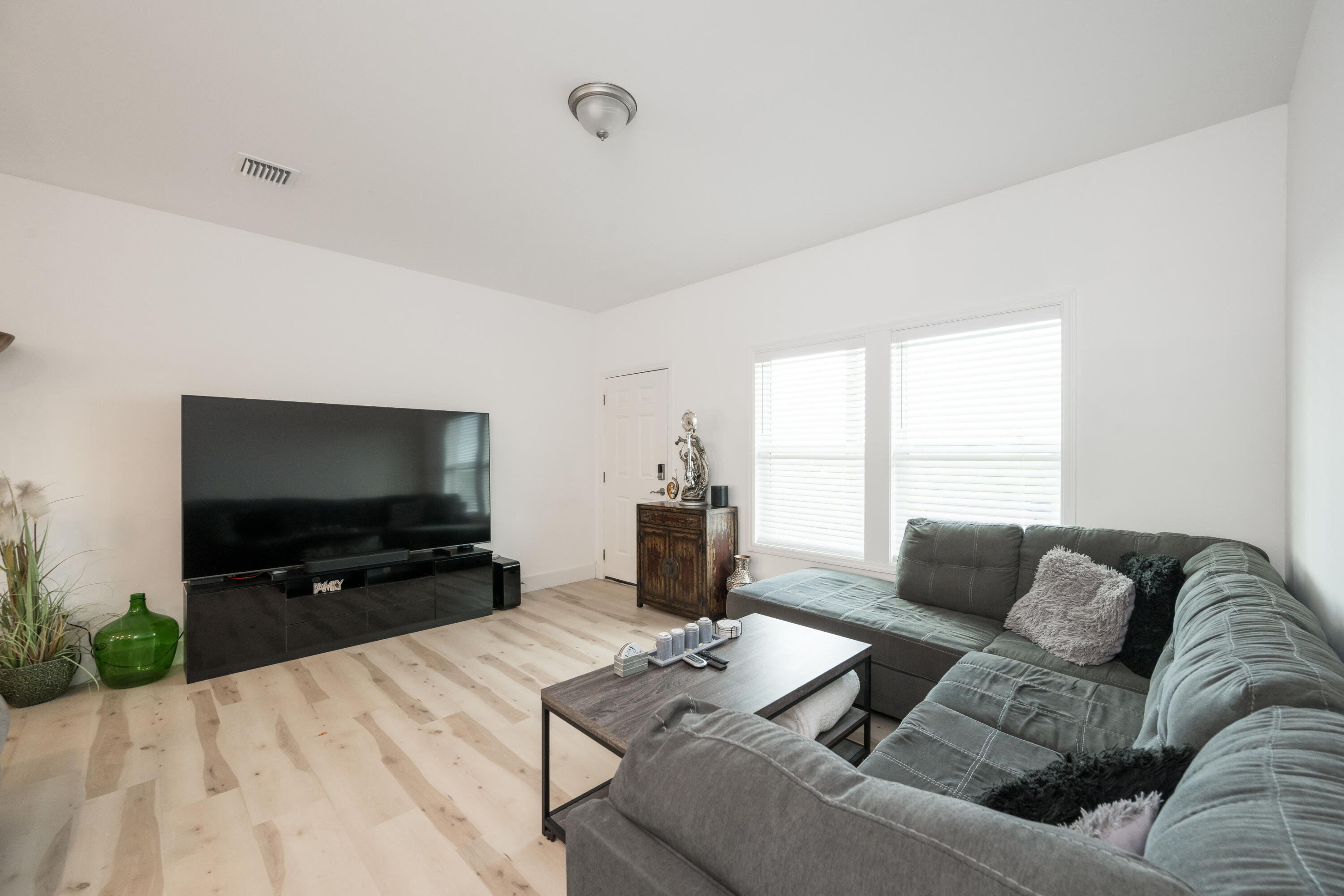 26868 Mariposa Road