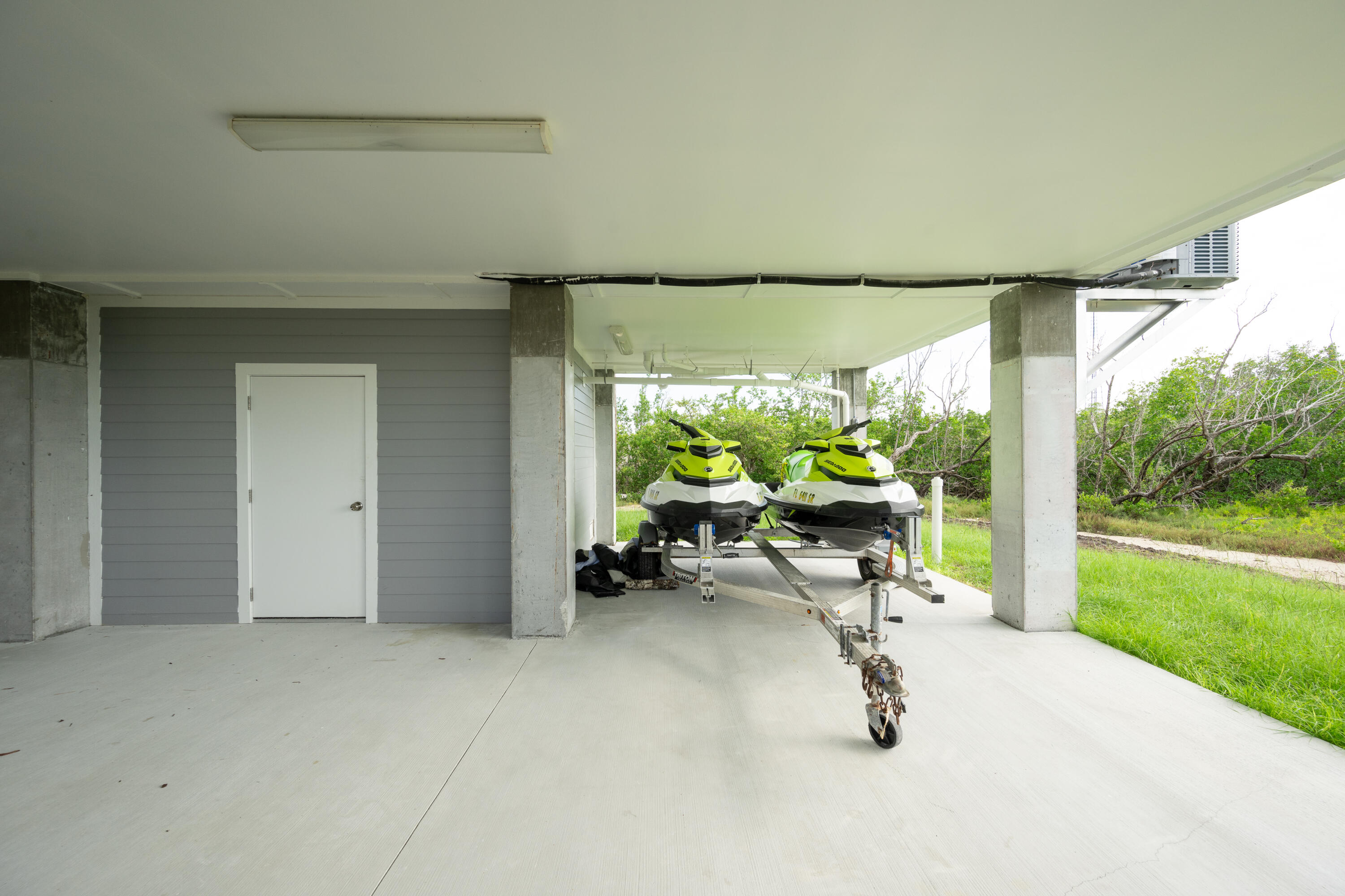 26868 Mariposa Road