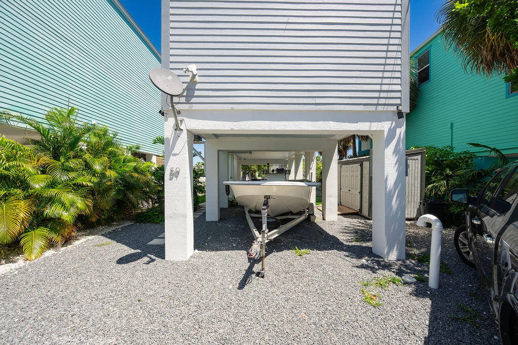 59 Palm Drive