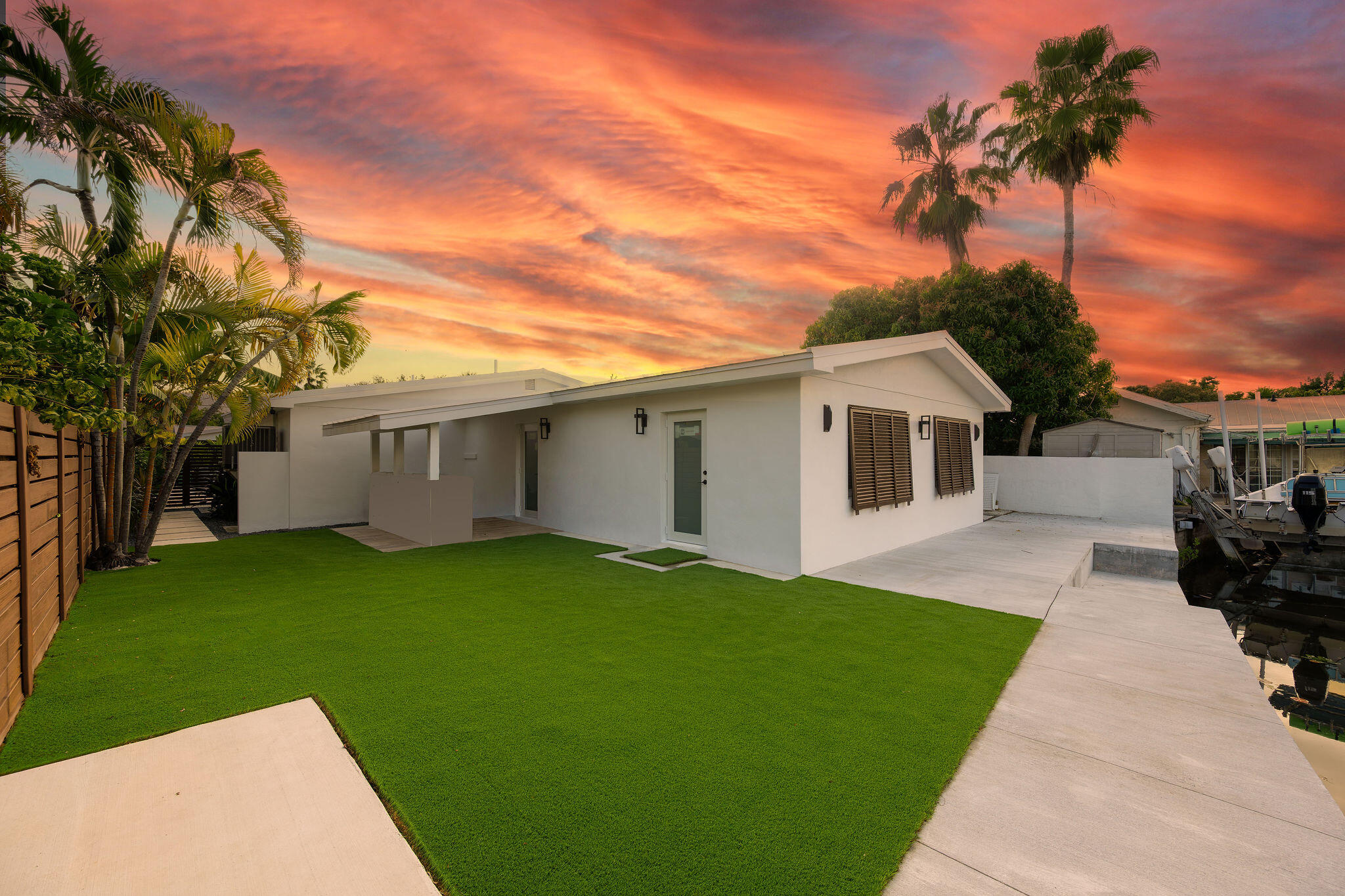 1724 Bahama Drive