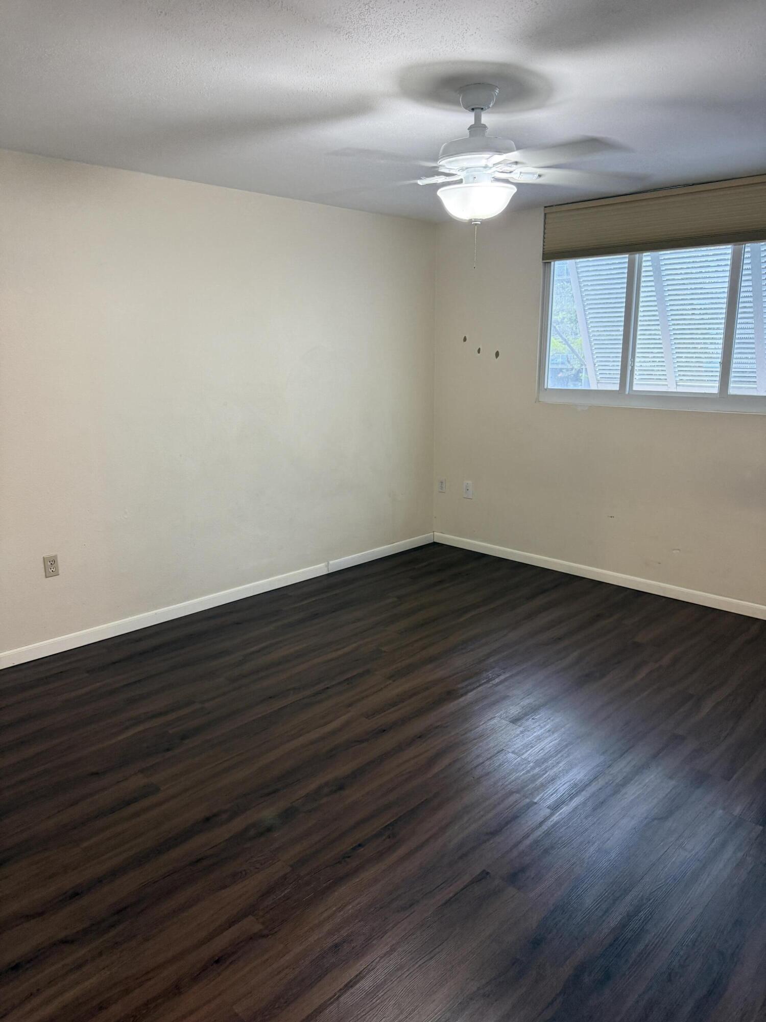3930 S Roosevelt Boulevard S110