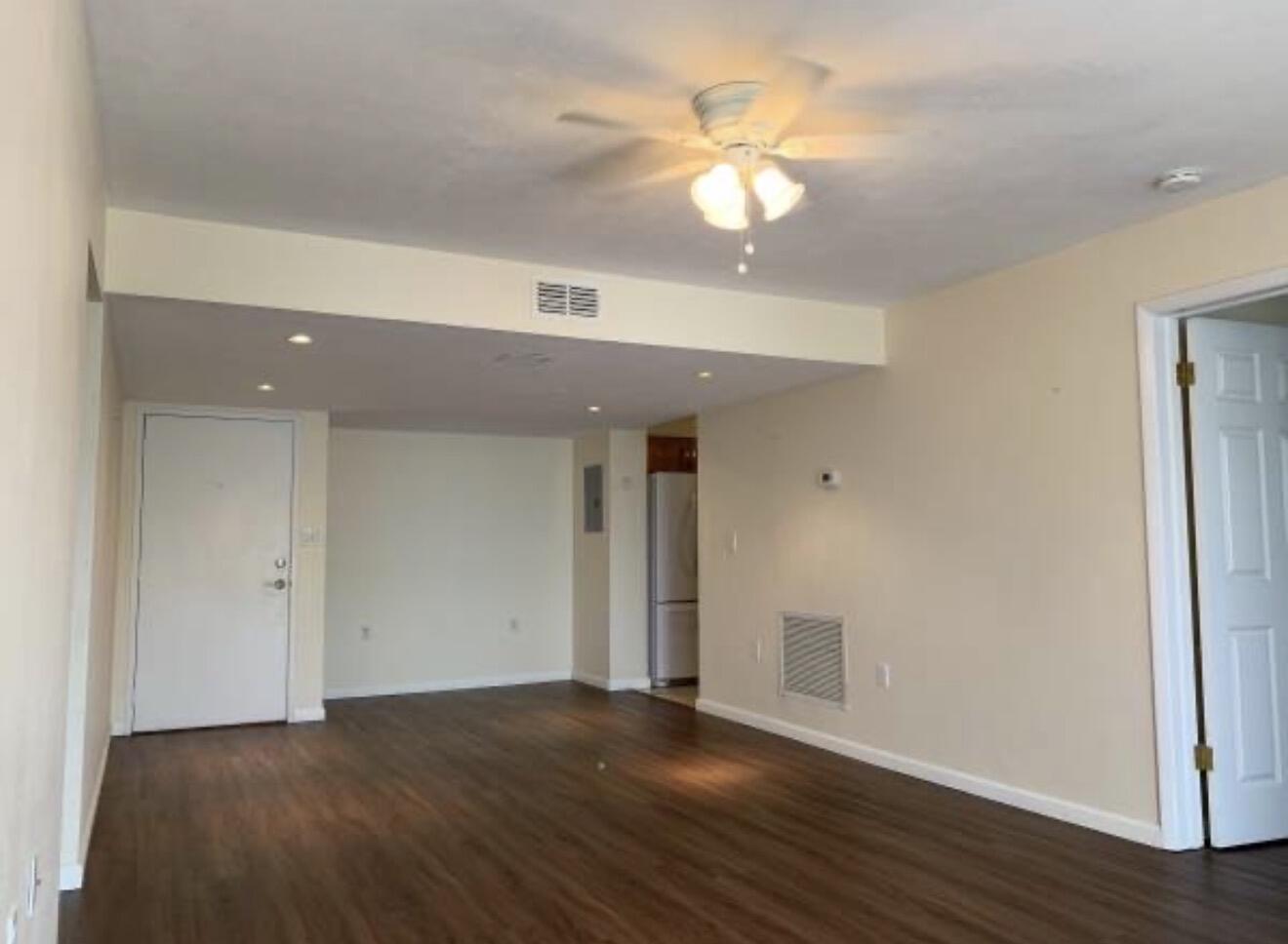 3930 S Roosevelt Boulevard S110