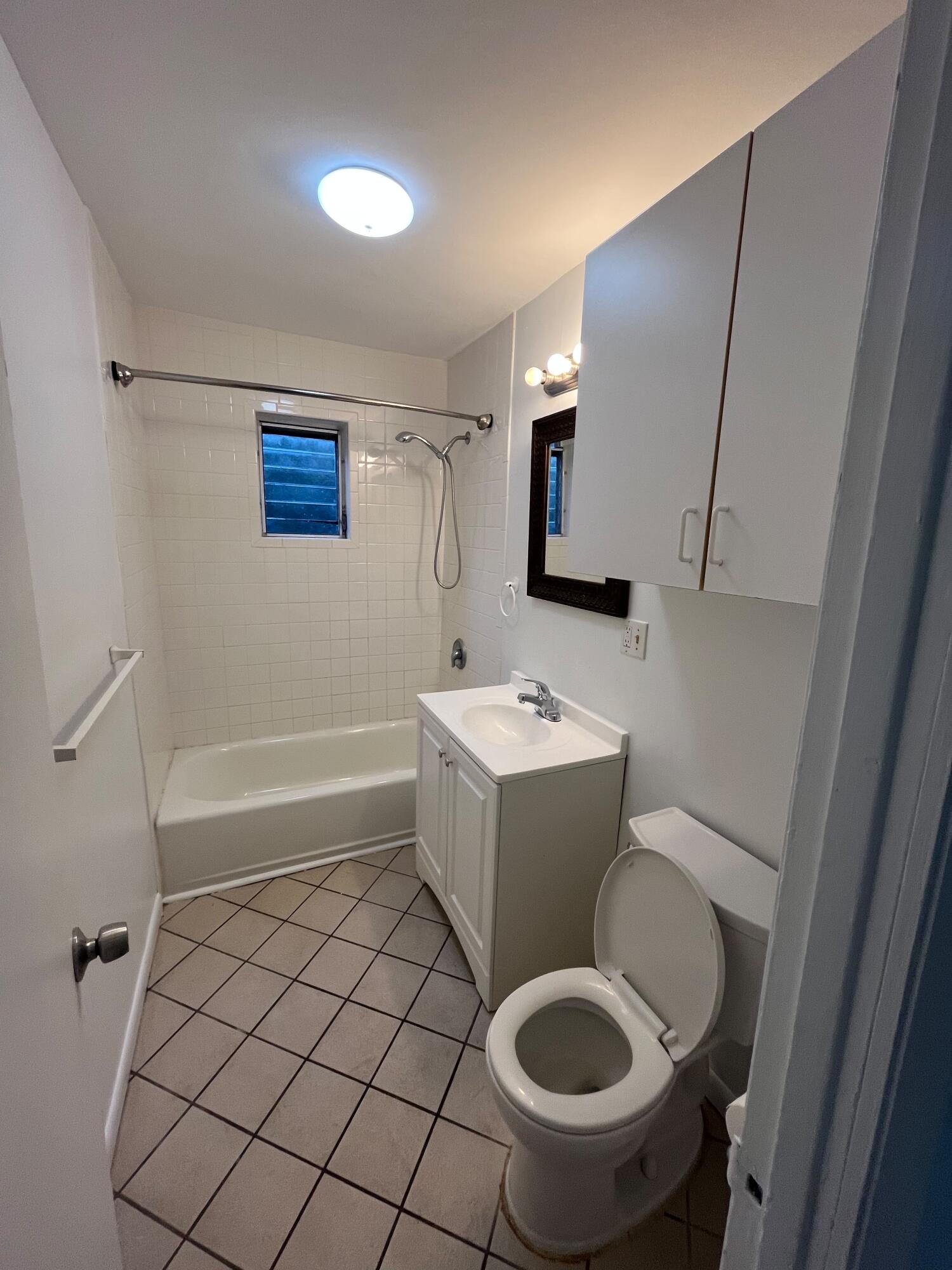 514 Margaret Street #2