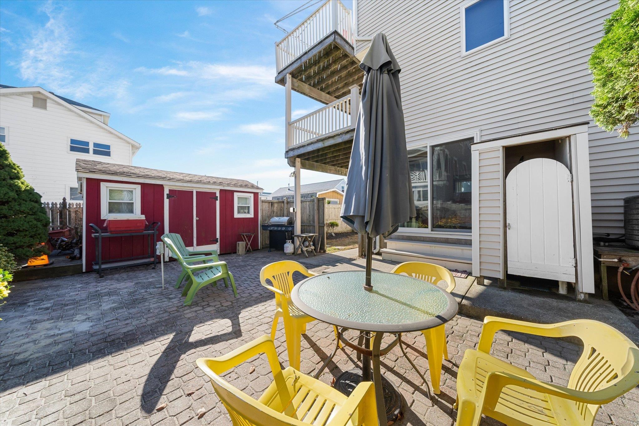 111 E 89th Street Unit: East