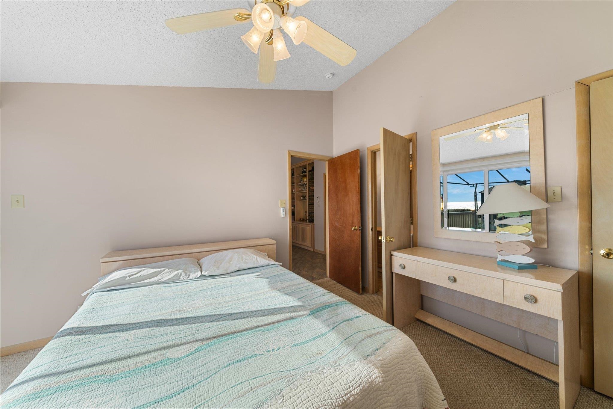 111 E 89th Street Unit: East