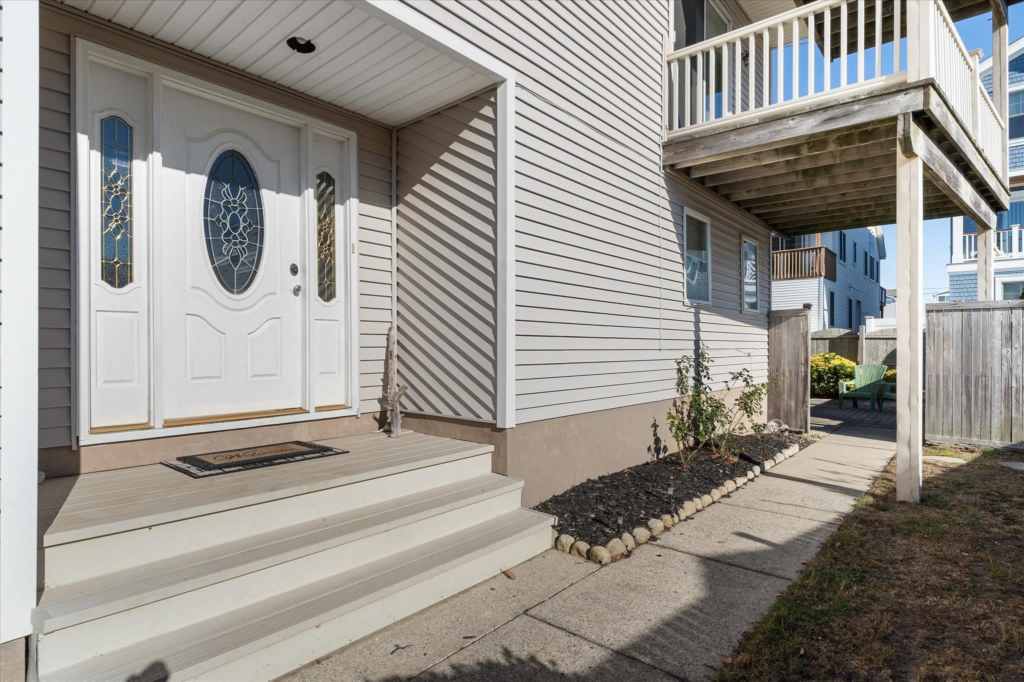 111 E 89th Street Unit: East