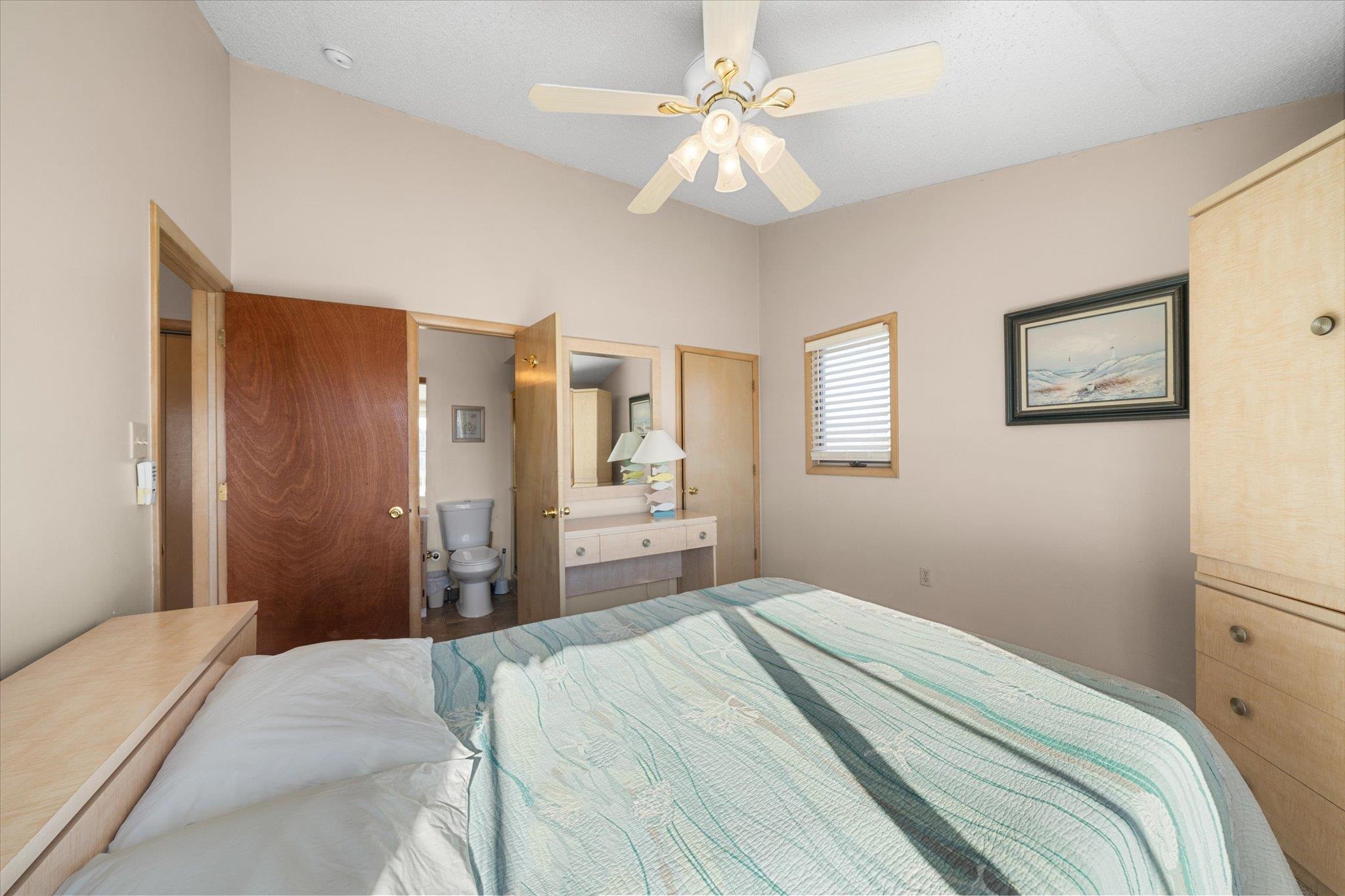 111 E 89th Street Unit: East