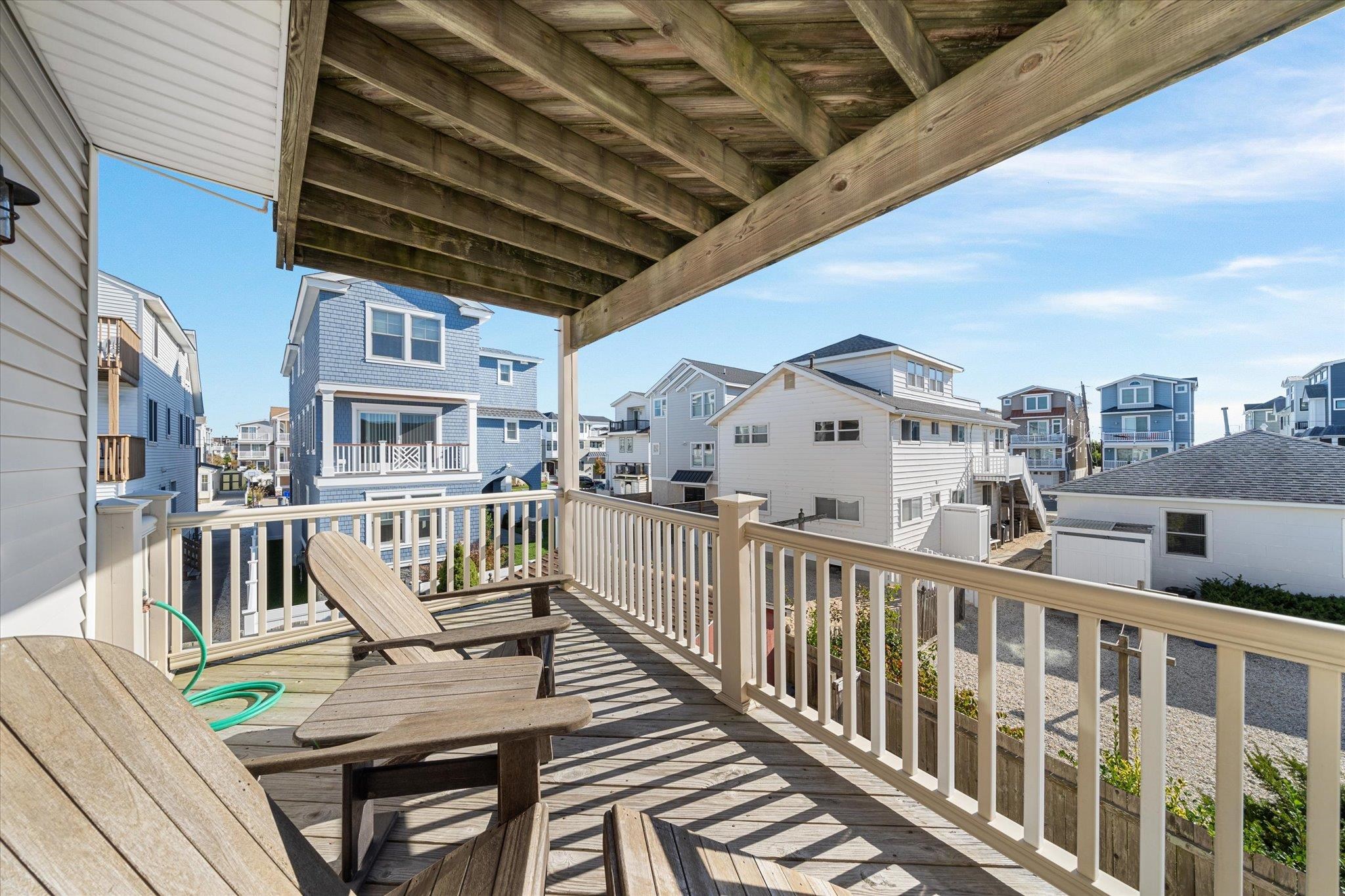 111 E 89th Street Unit: East