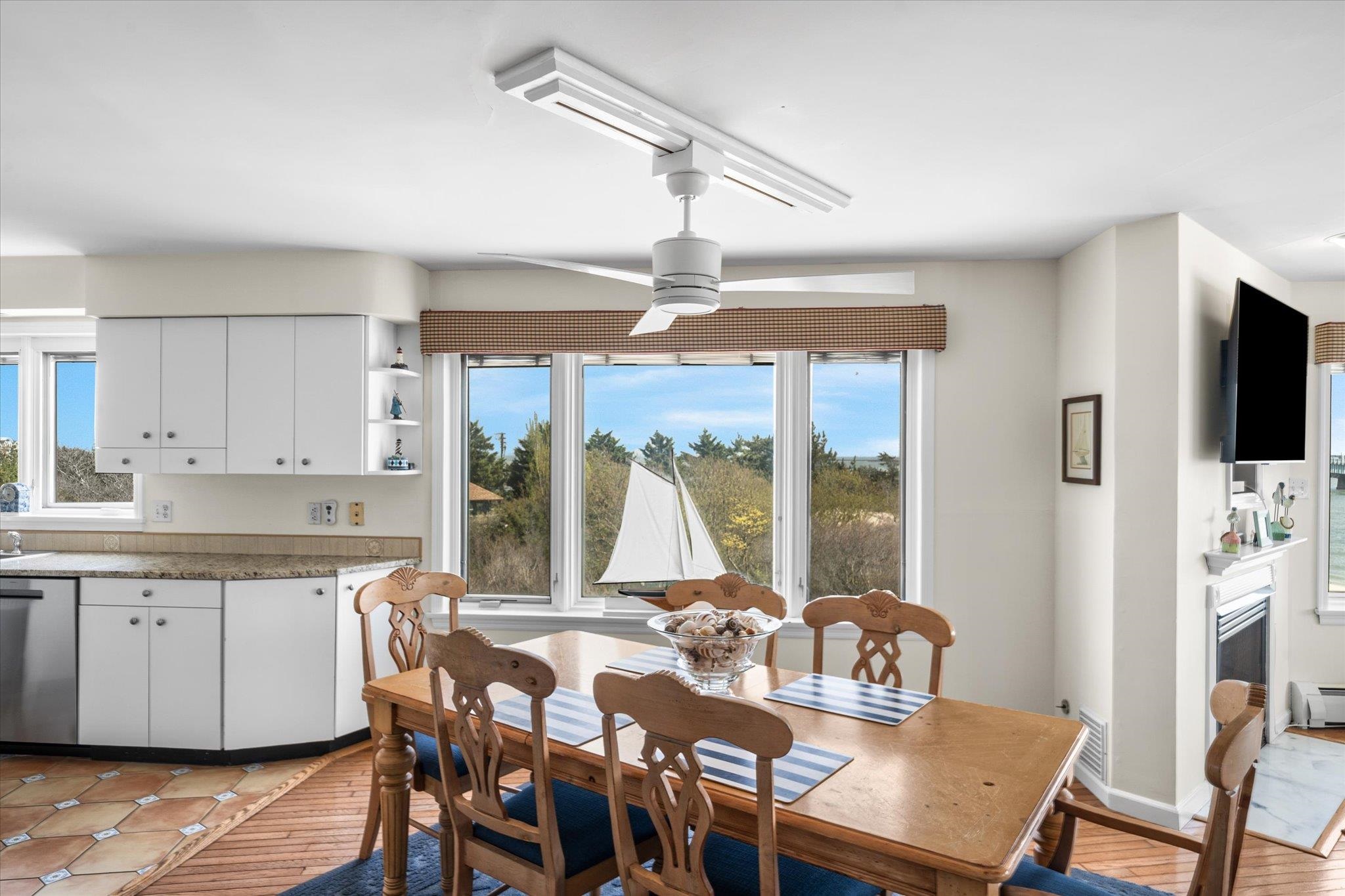 9400 Roberts Avenue Unit: 306