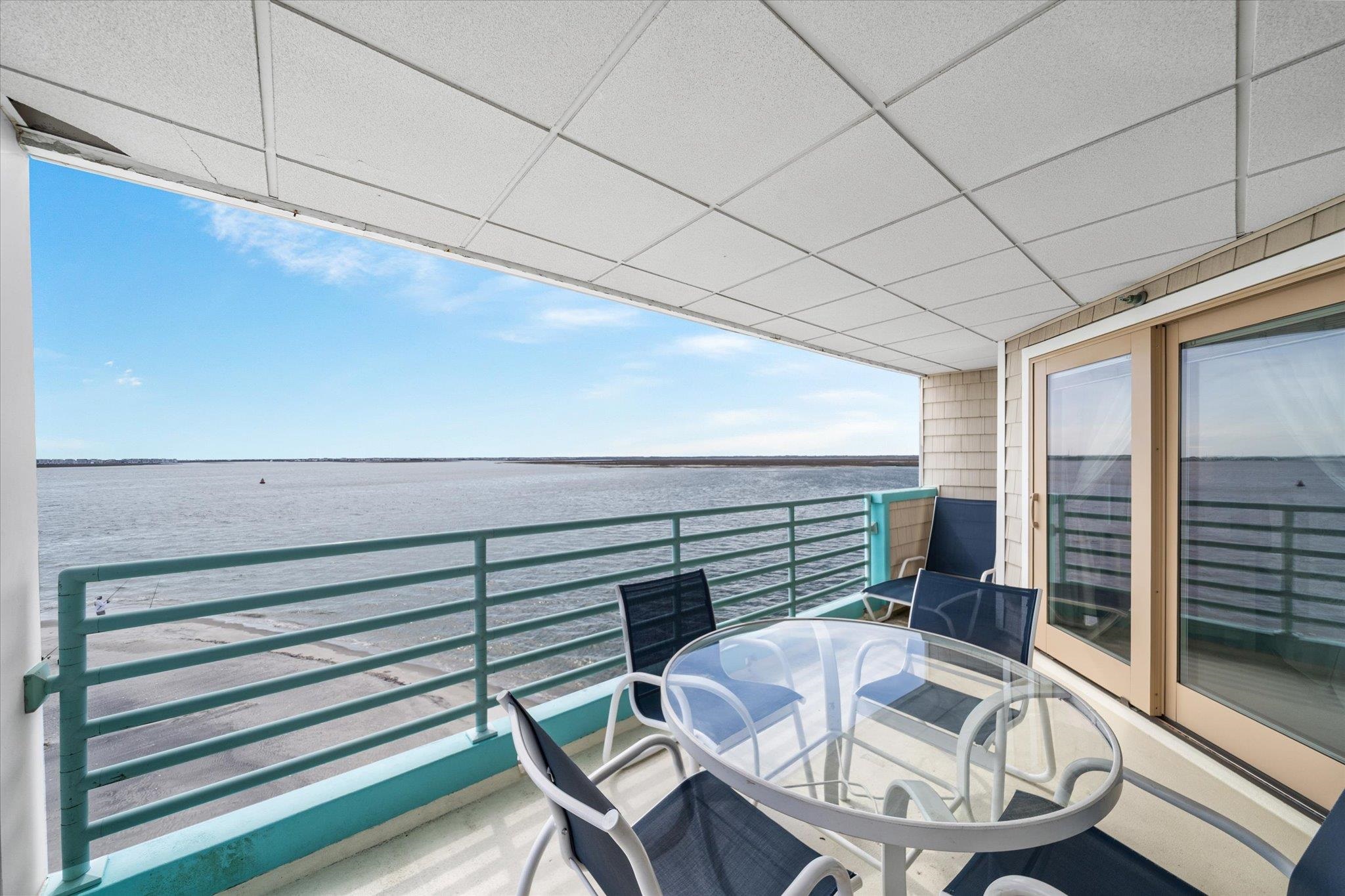 9400 Roberts Avenue Unit: 306