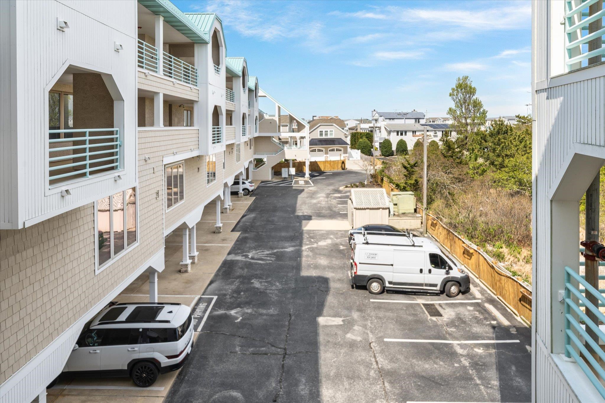 9400 Roberts Avenue Unit: 306