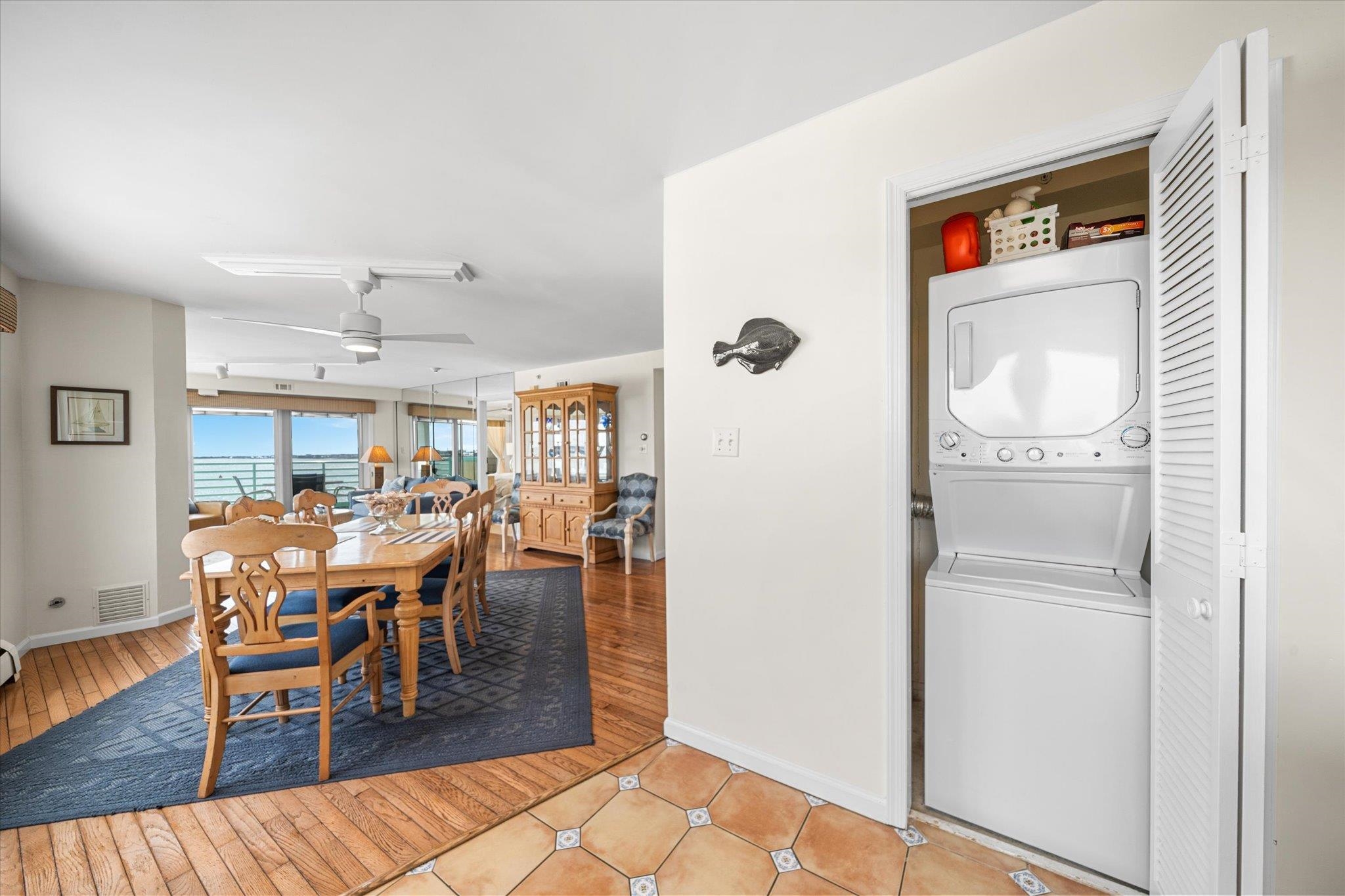 9400 Roberts Avenue Unit: 306