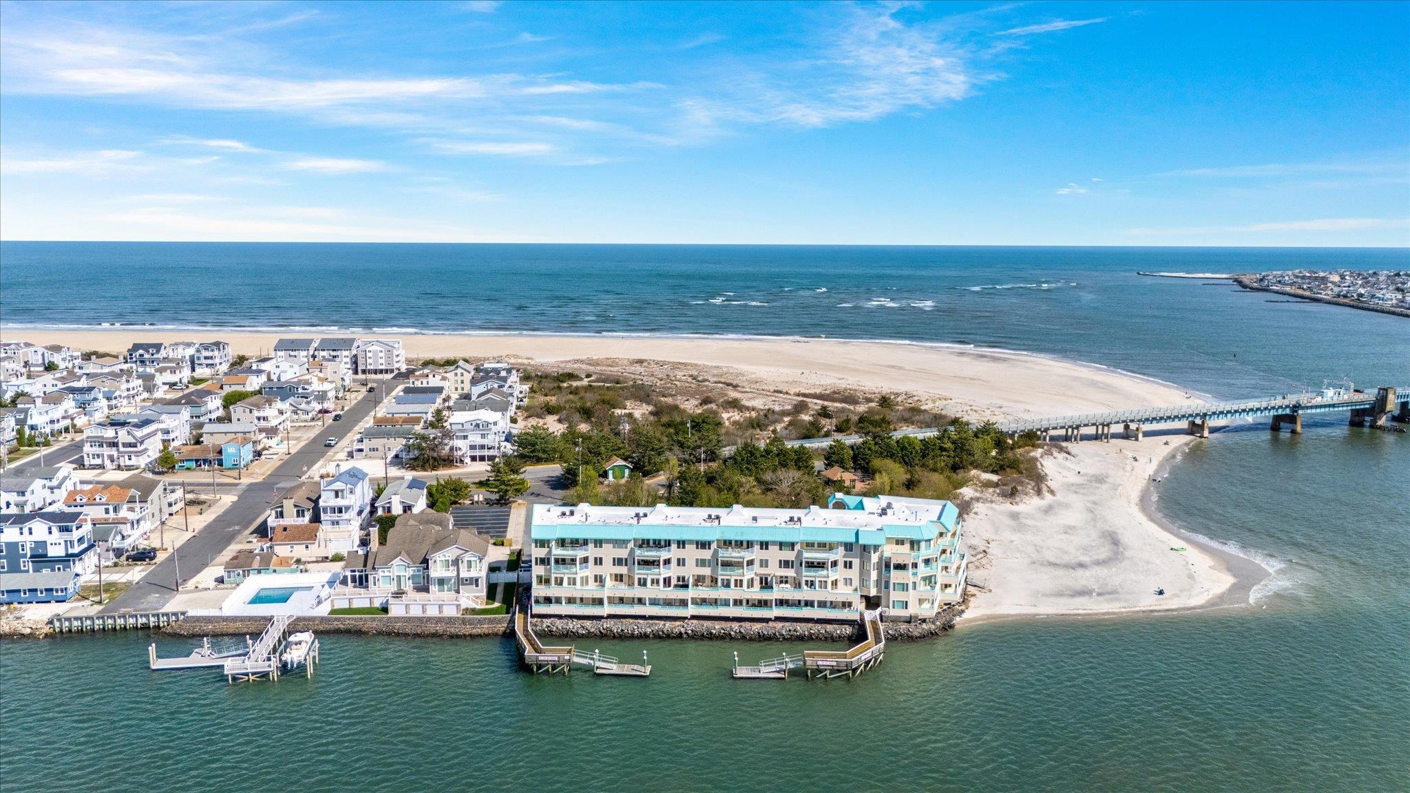 9400 Roberts Avenue Unit: 306