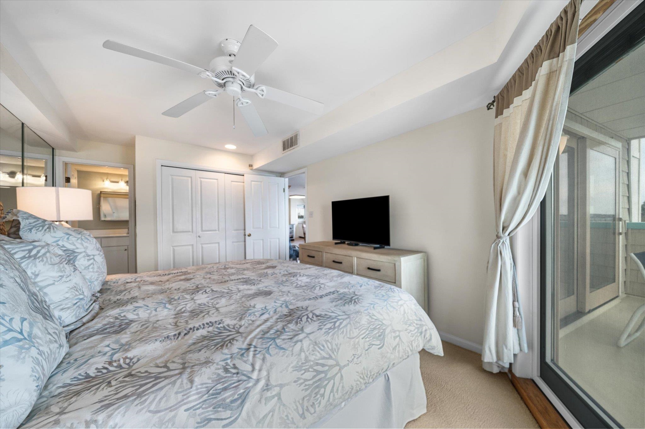 9400 Roberts Avenue Unit: 306