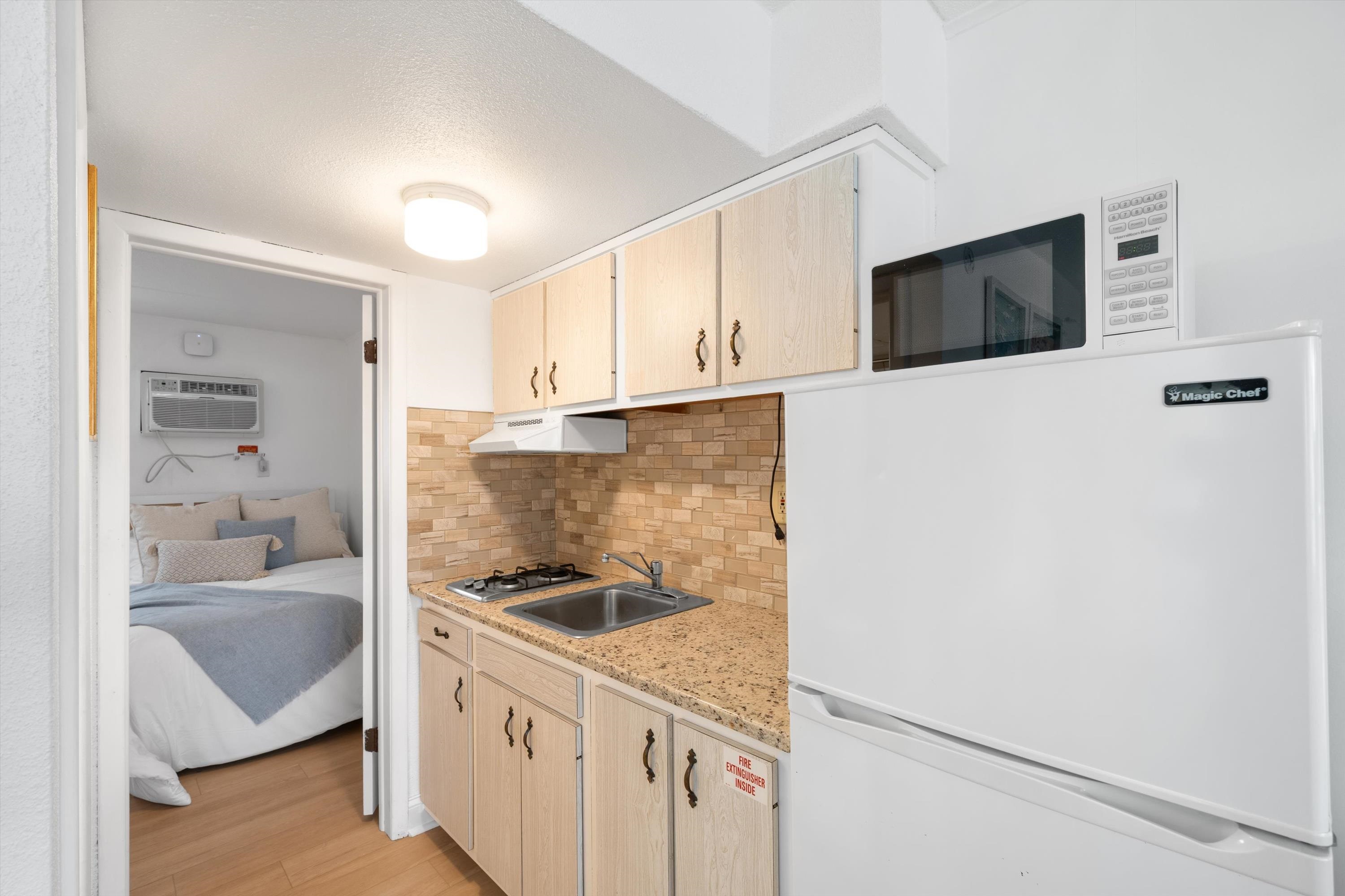 2101 Surf Avenue Unit: 105