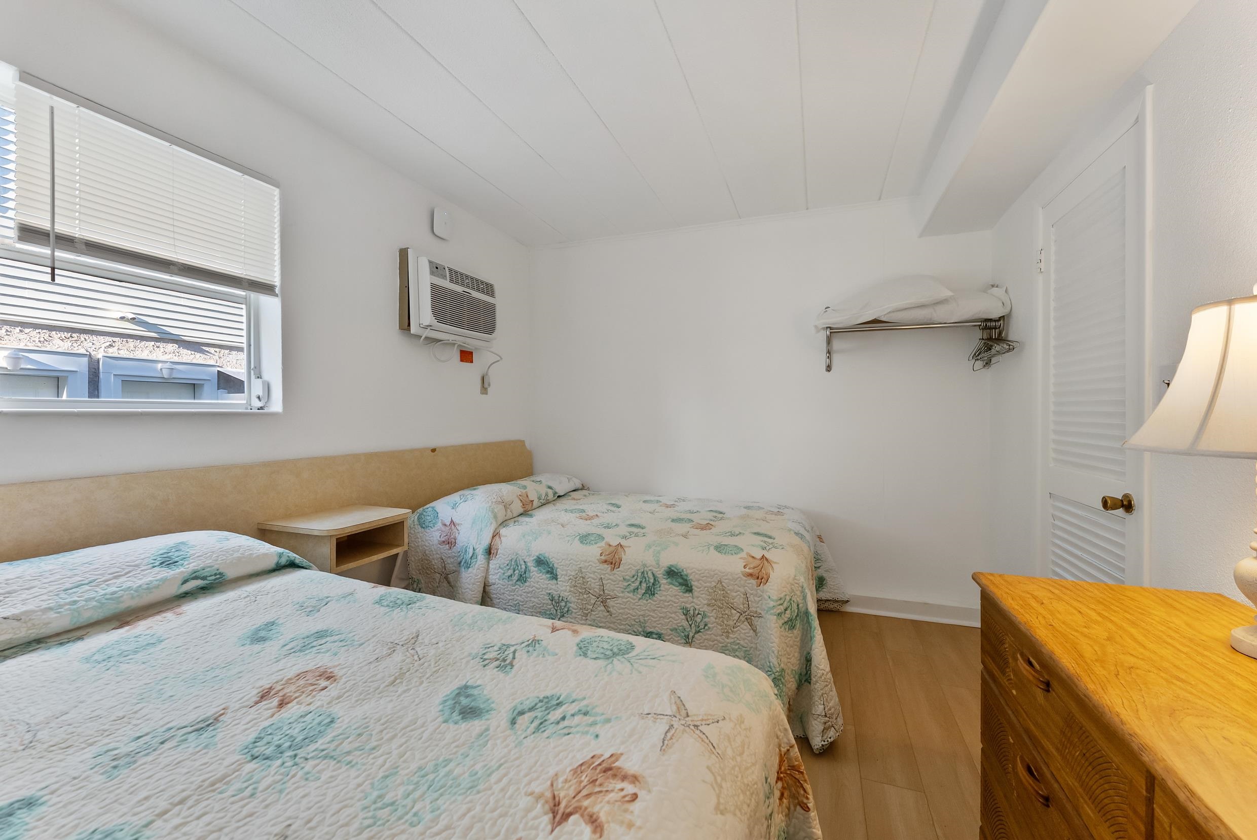 2101 Surf Avenue Unit: 105