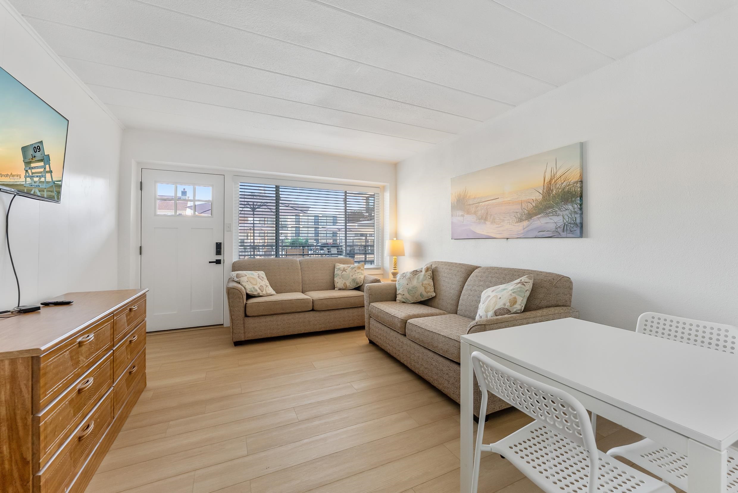 2101 Surf Avenue Unit: 203