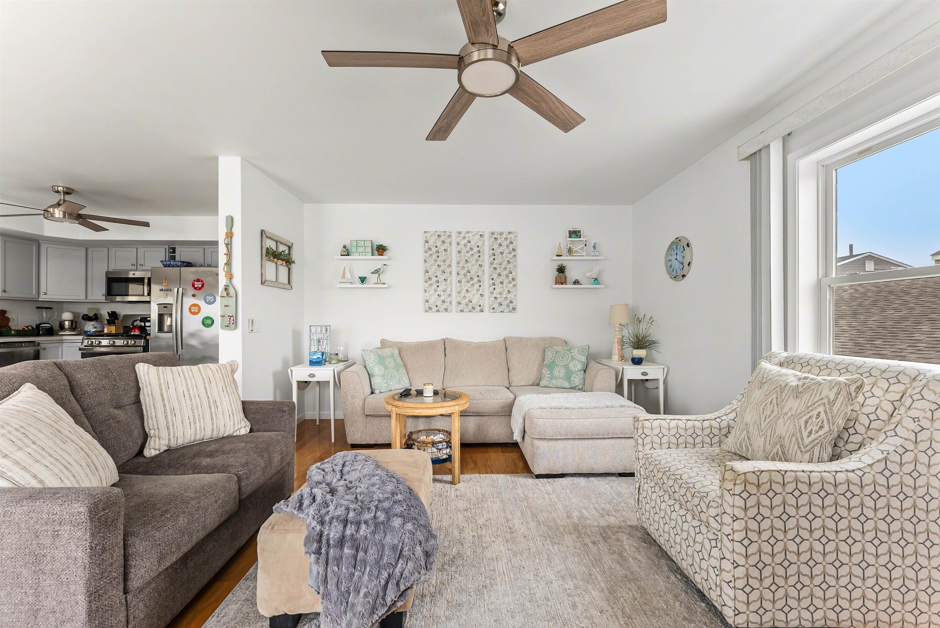 106 W Syracuse Avenue