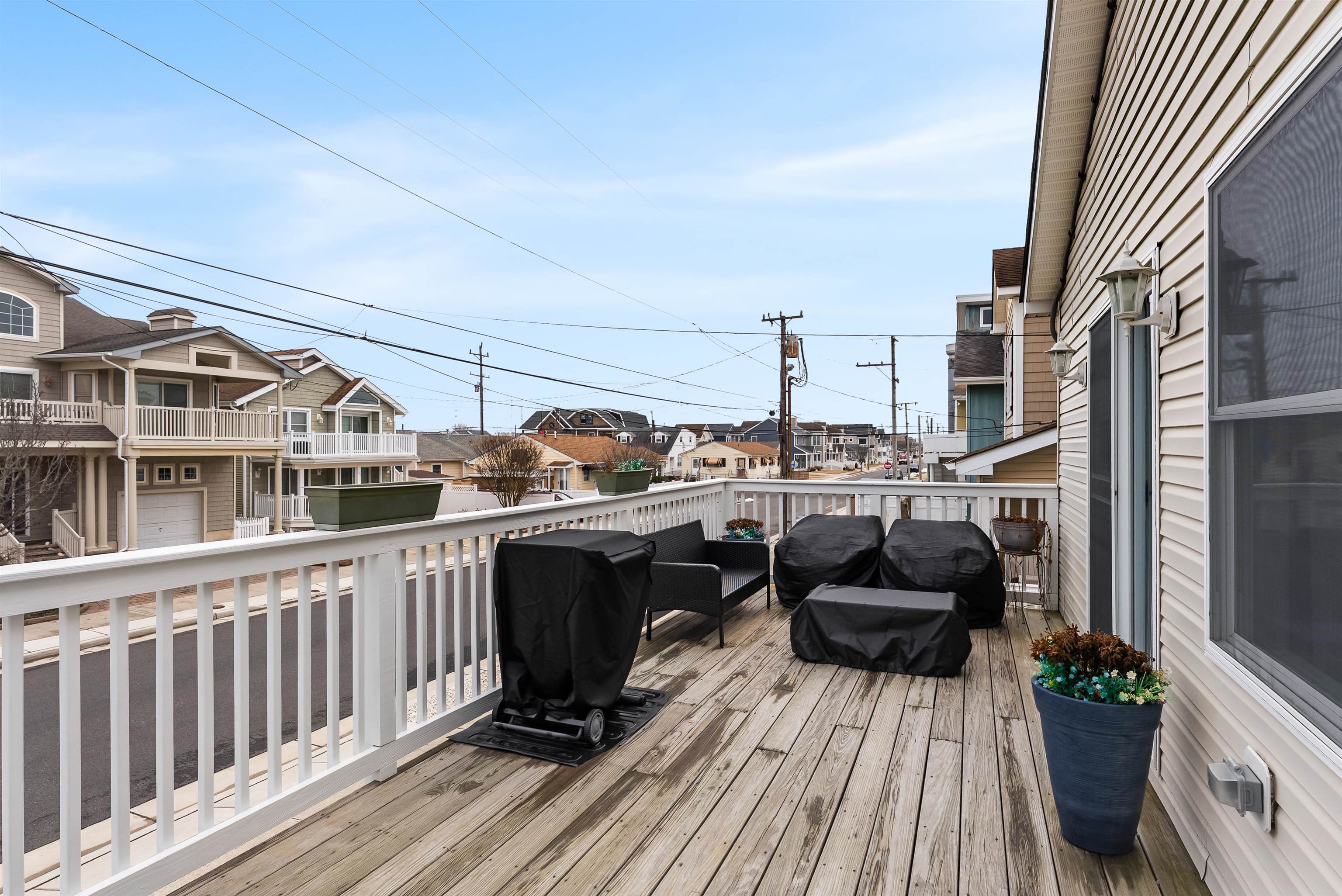 106 W Syracuse Avenue